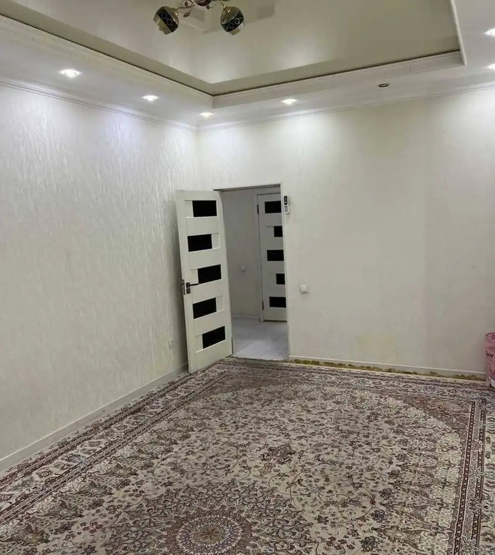2-комн. квартира, 3 этаж, 69 м², Сино