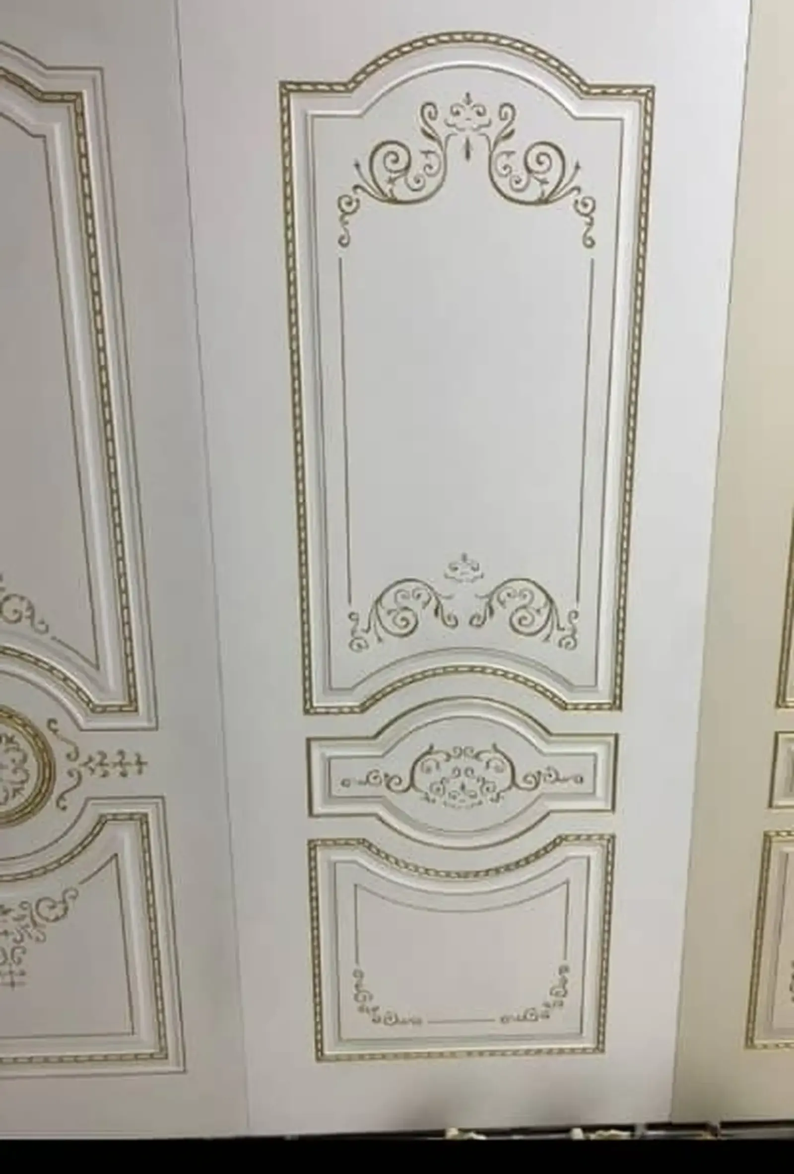 Дверь