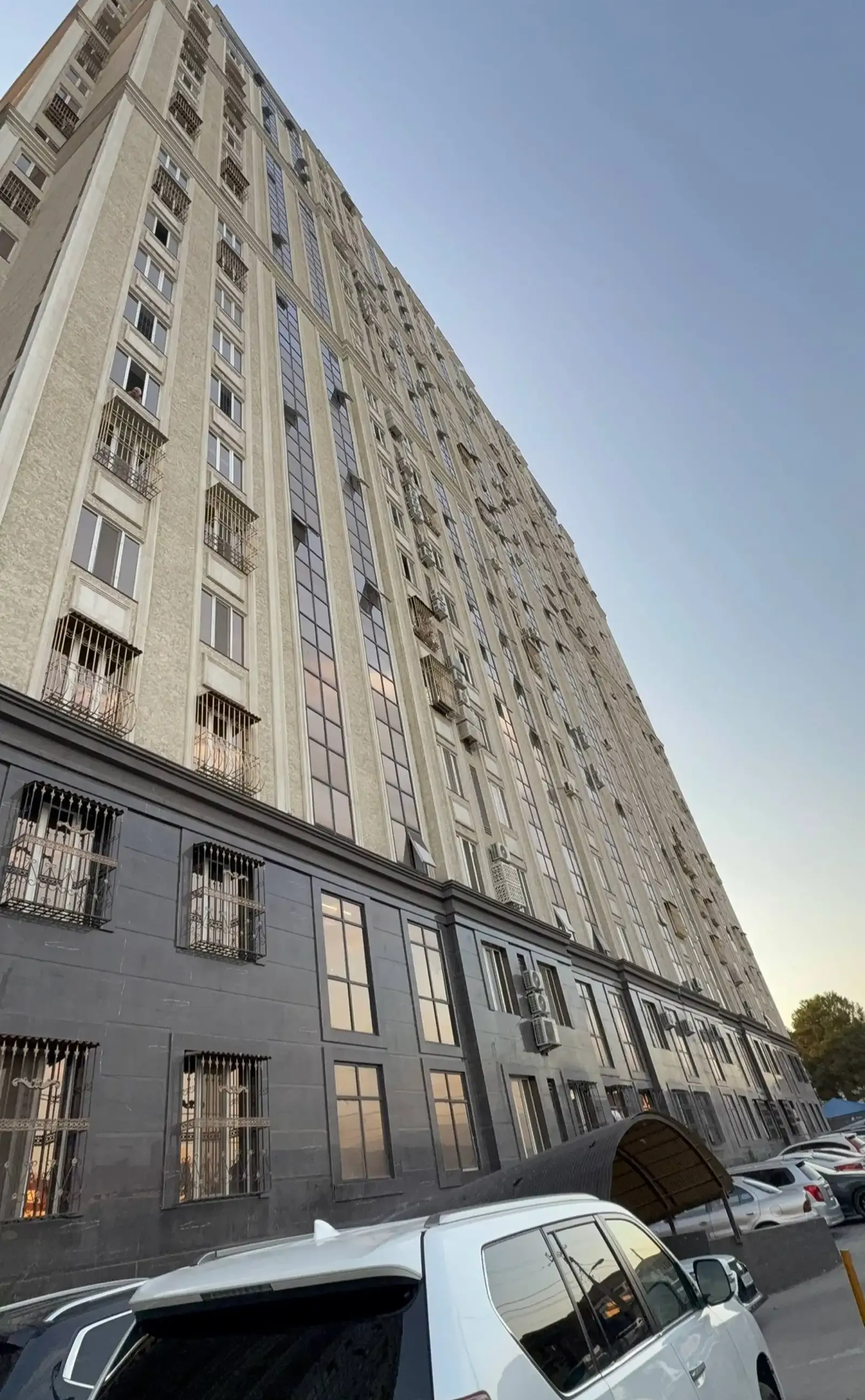 2-комн. квартира, 5 этаж, 79 м², Сино, Караболо