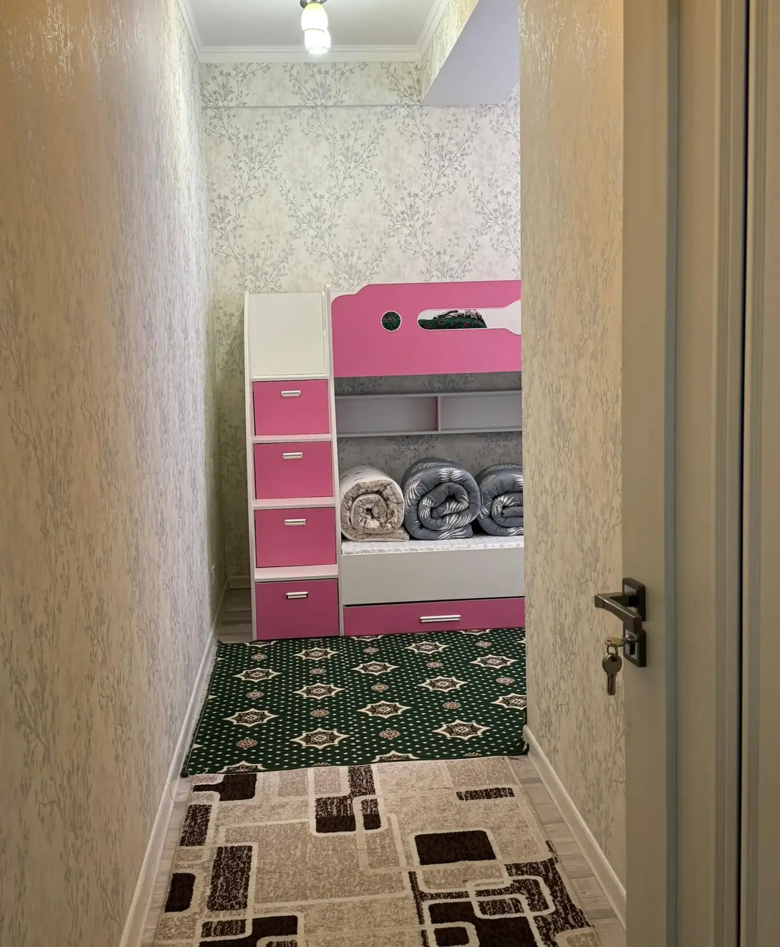 3-комн. квартира, 9 этаж, 87 м², Базар Меҳргон