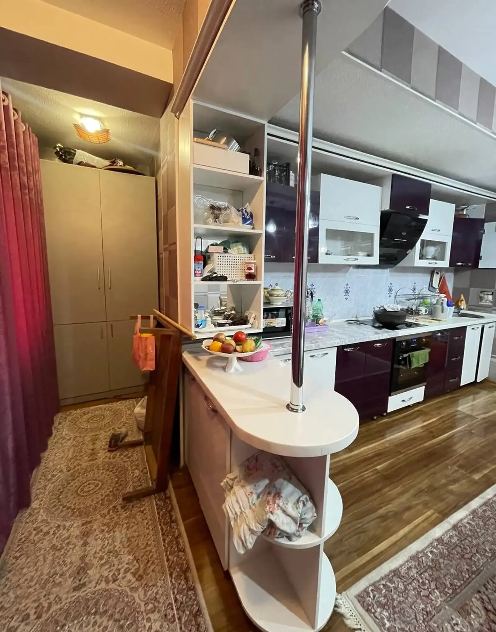 3-комн. квартира, 5 этаж, 156 м², Овир
