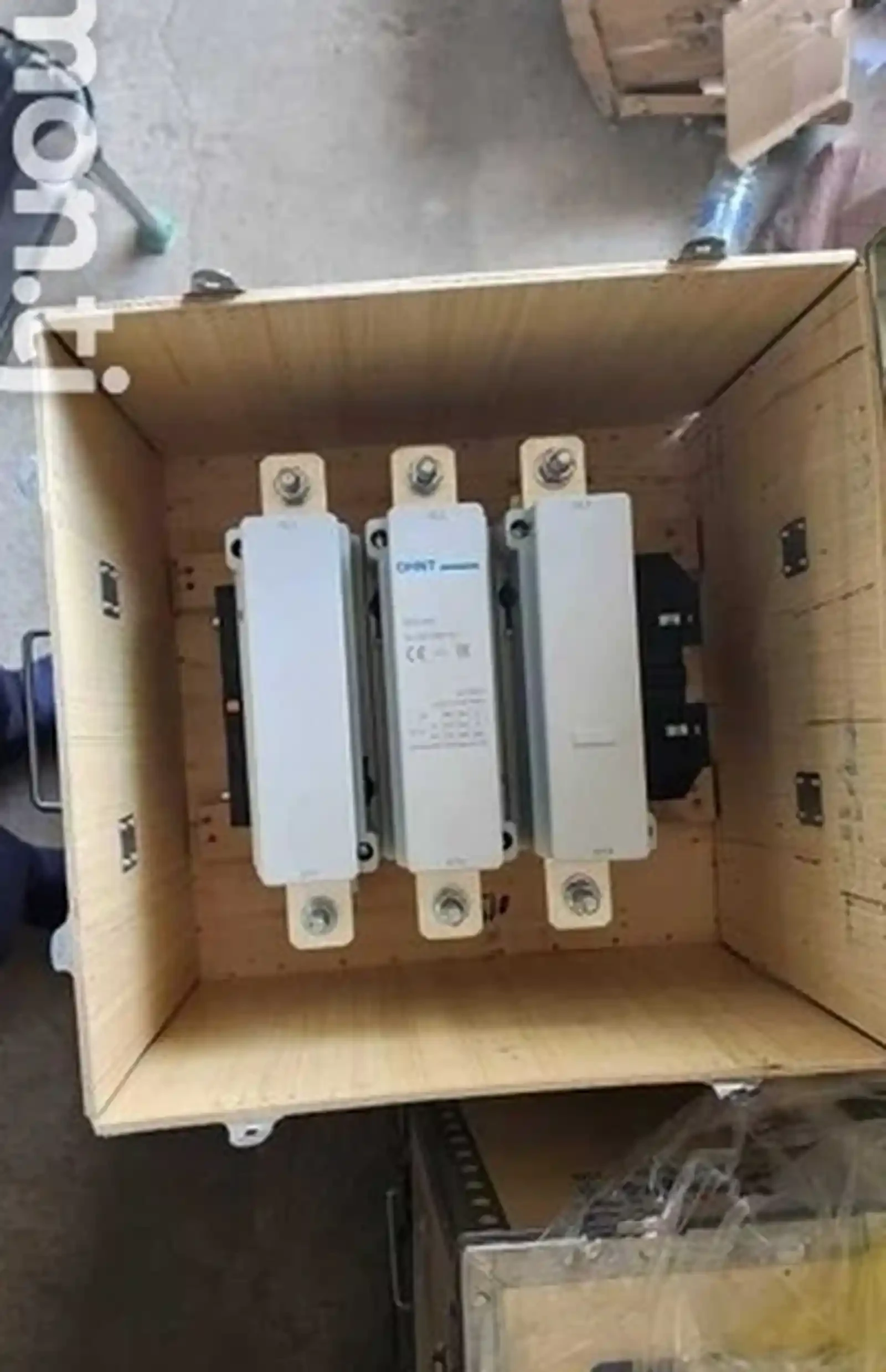 Контактор NC2-630 630A 400В/АС3 50Гц