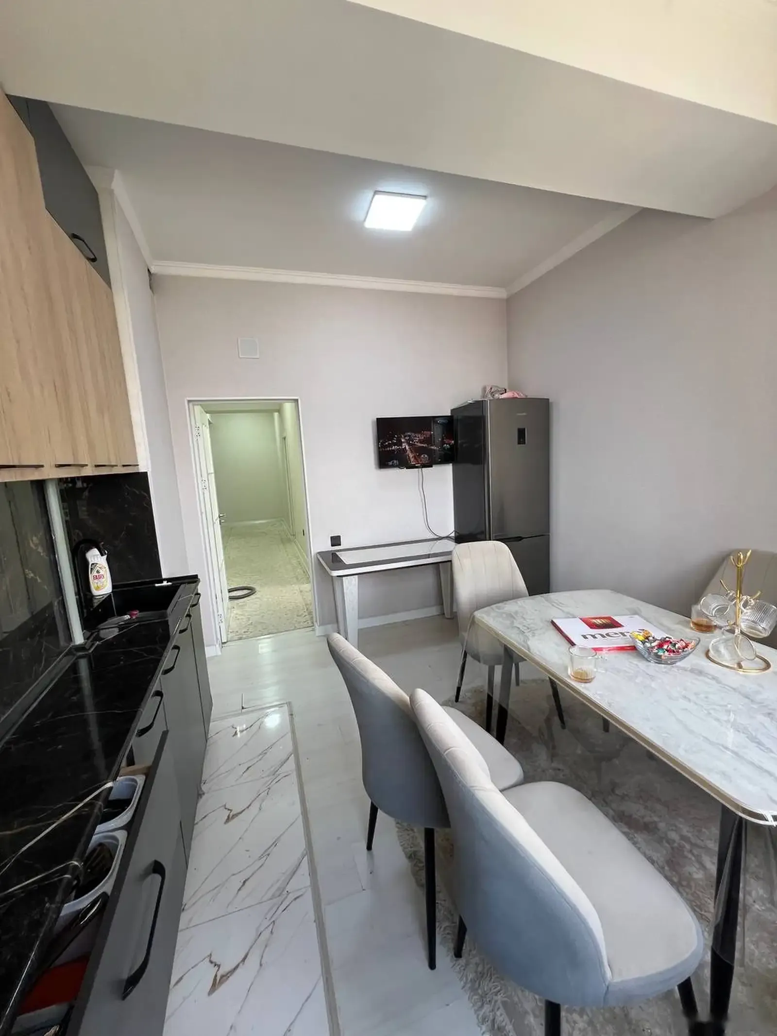 2-комн. квартира, 14 этаж, 75 м², Сино