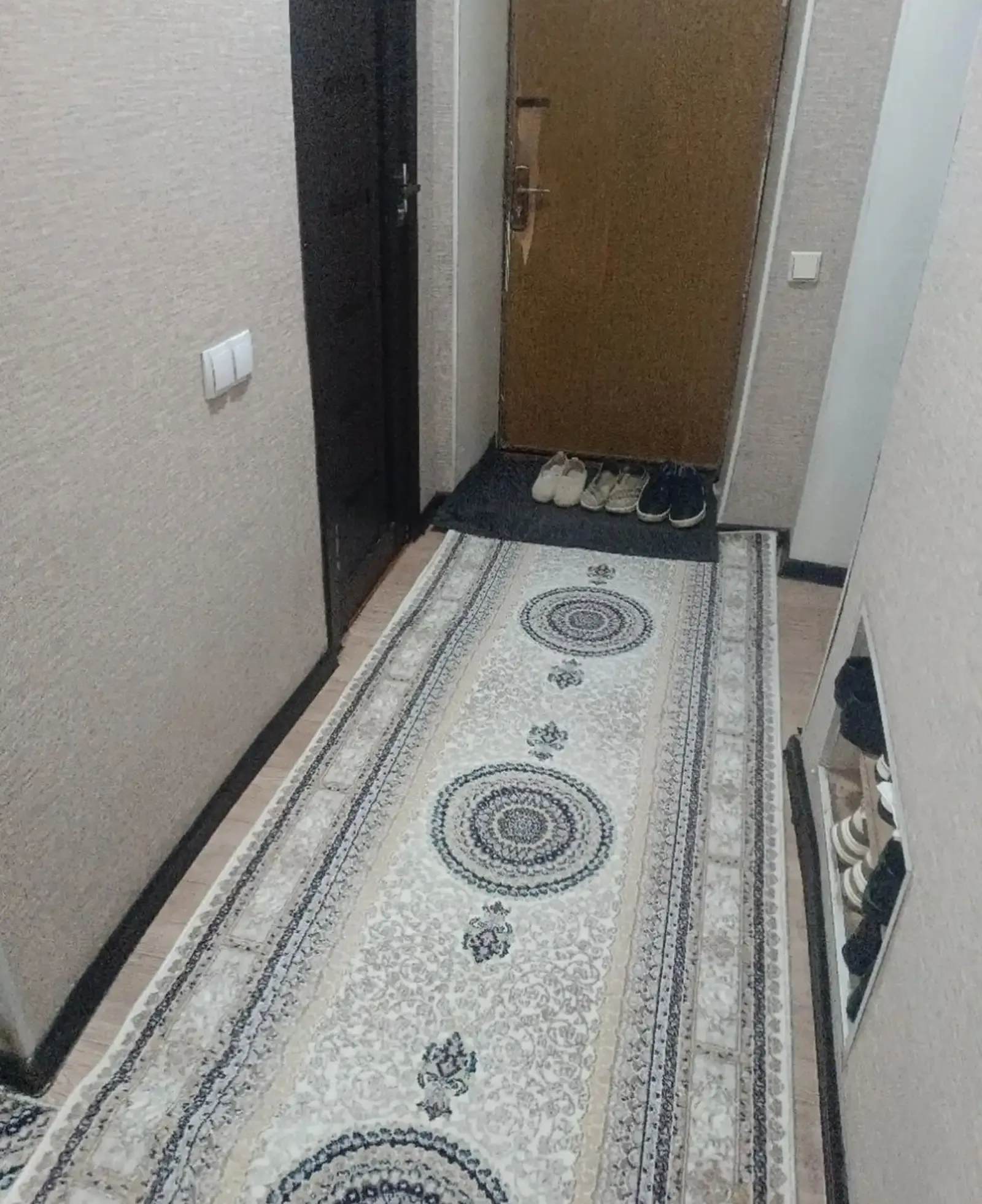 1-к квартира, 4 этаж, 30 м², Цирк