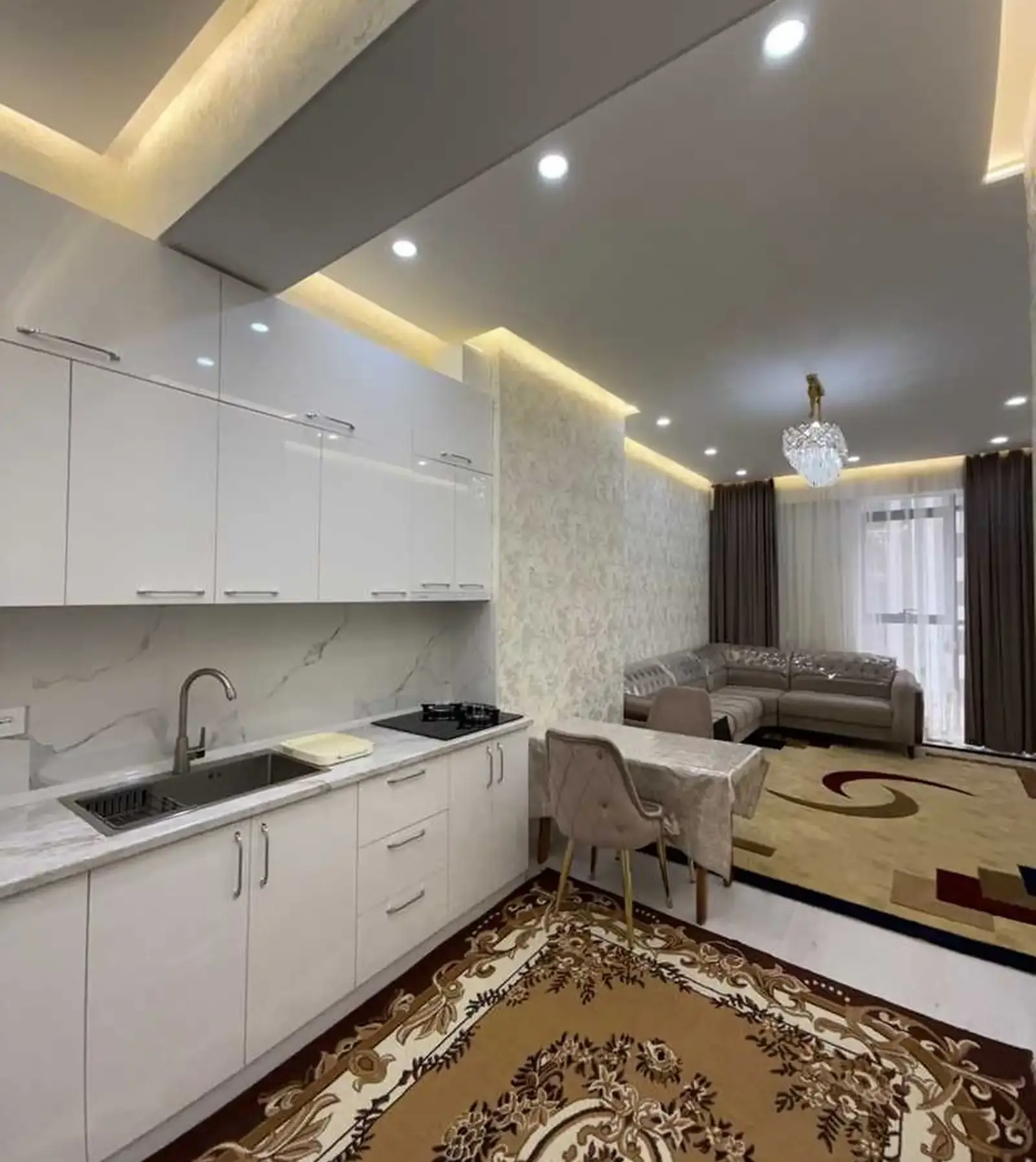 2-комн. квартира, 10 этаж, 60м², Бухоро Палас