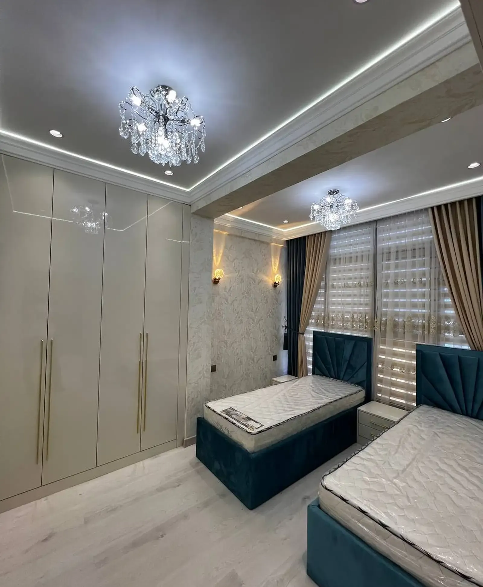 3-комн. квартира, 1 этаж, 82 м²,  33мкр