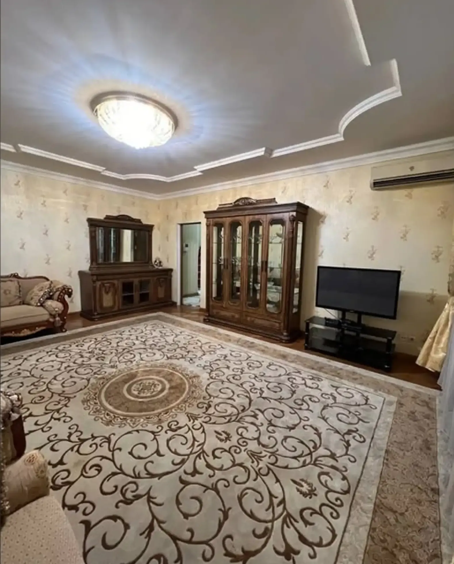 2-комн. квартира, 2 этаж, 101м², И. Сомони