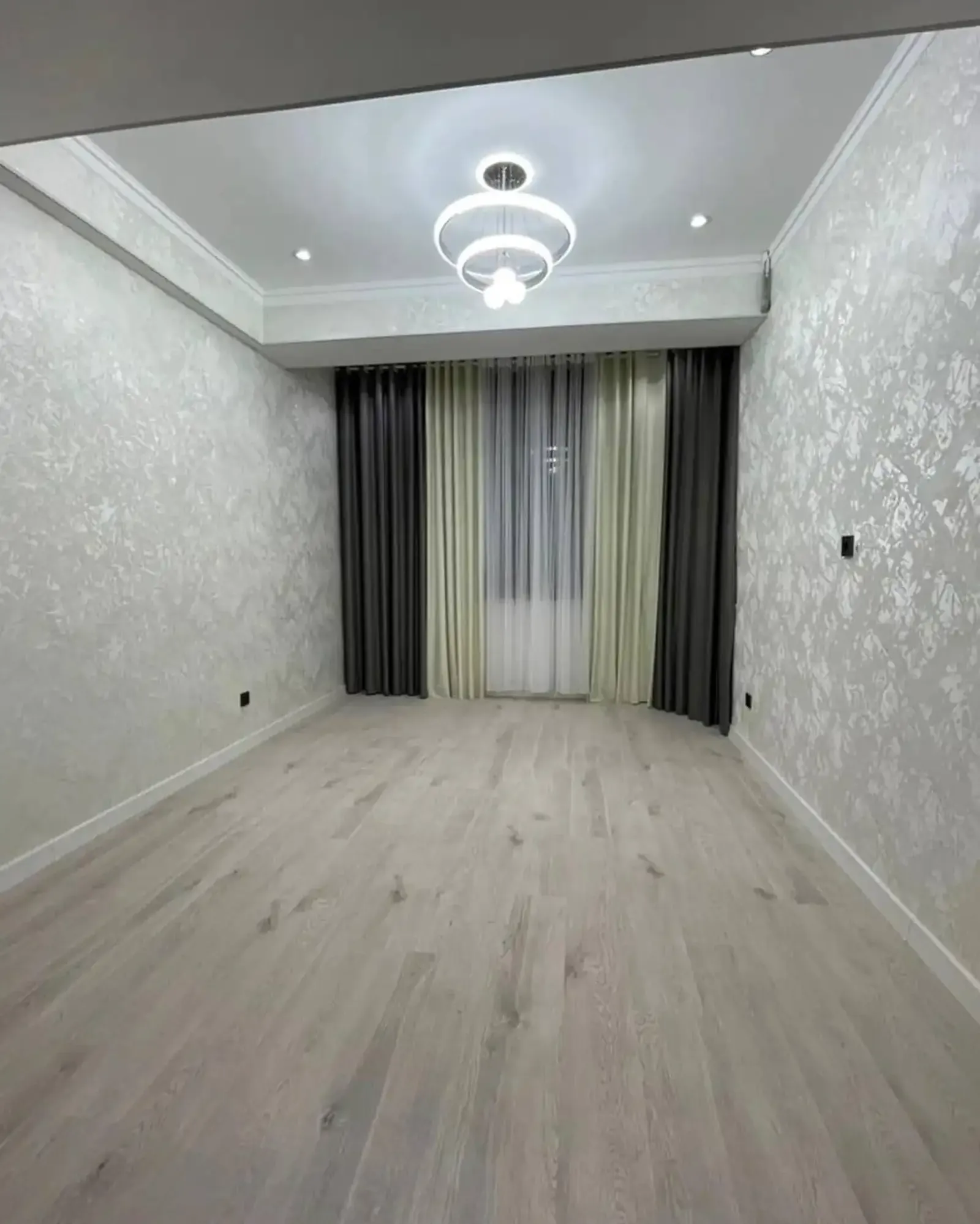 2-комн. квартира, 11 этаж, 52 м², И Сомони