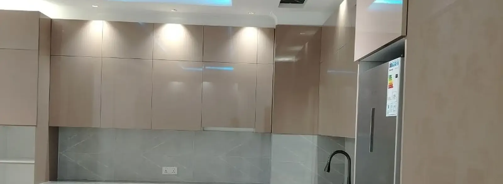 3-комн. квартира, 4 этаж, 89 м², 102 ру ба ру родом
