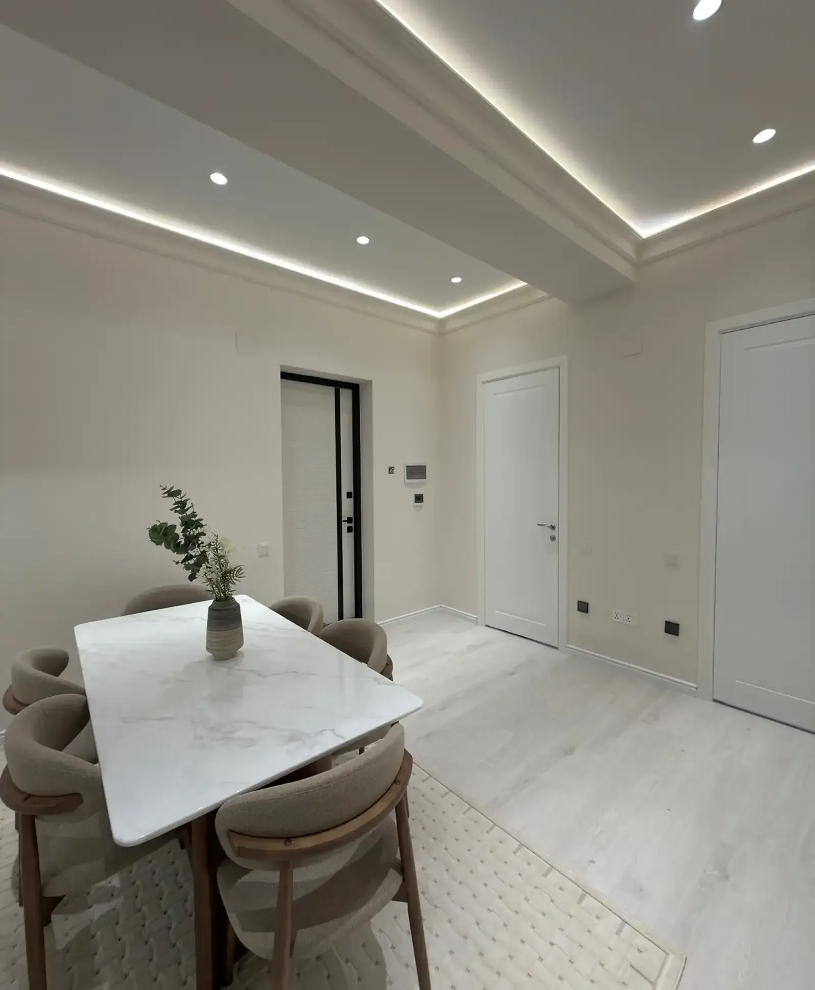 2-комн. квартира, 12 этаж, 65м², Садбарг, Шохмансур