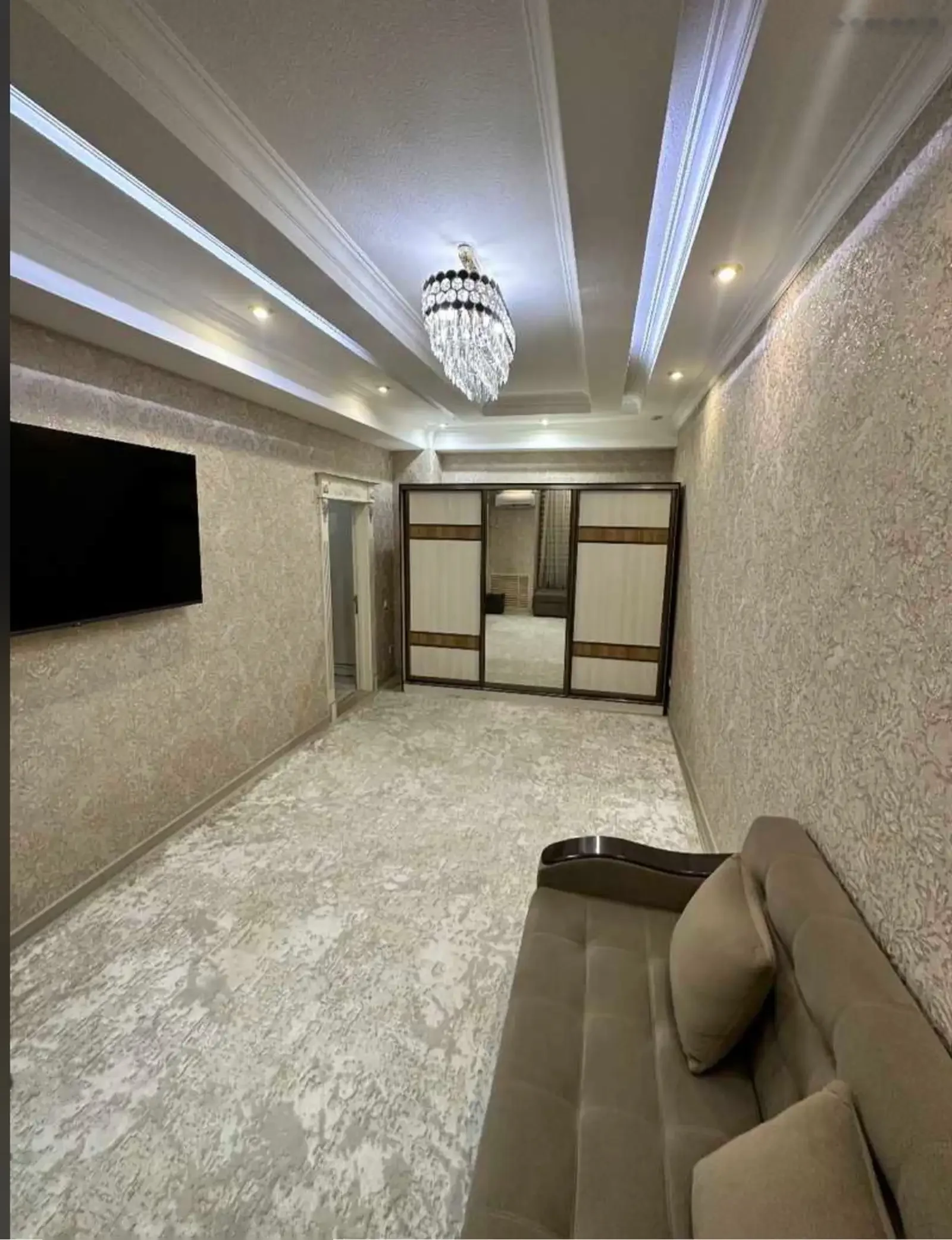 2-к квартира, 12 этаж, 70 м², Айни 54, Скорый