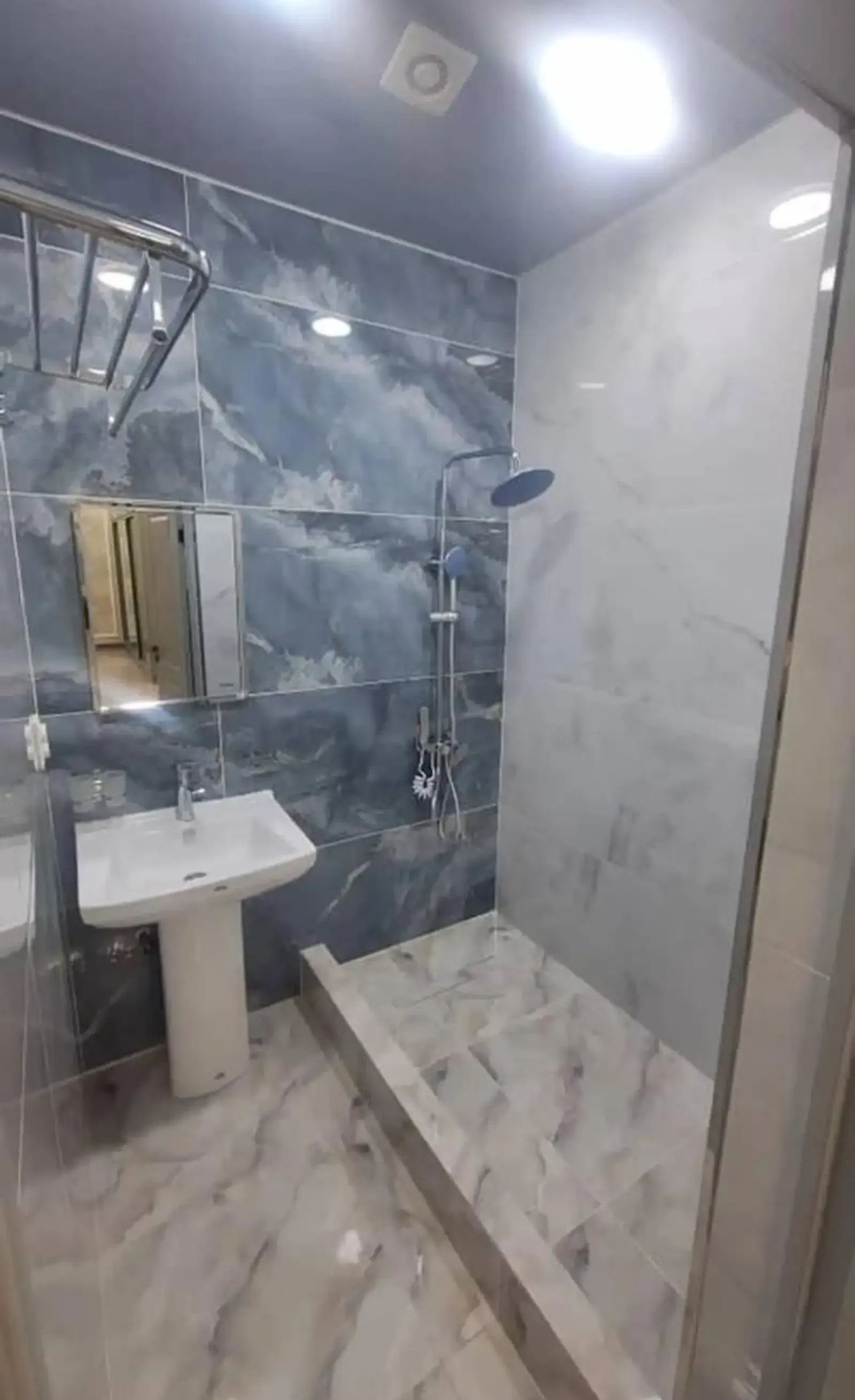 3-комн. квартира, 6 этаж, 103м², Сомони