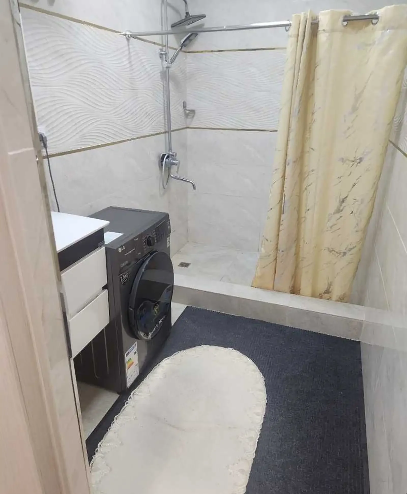 3-комн. квартира, 8 этаж, 80м², Шохмансур