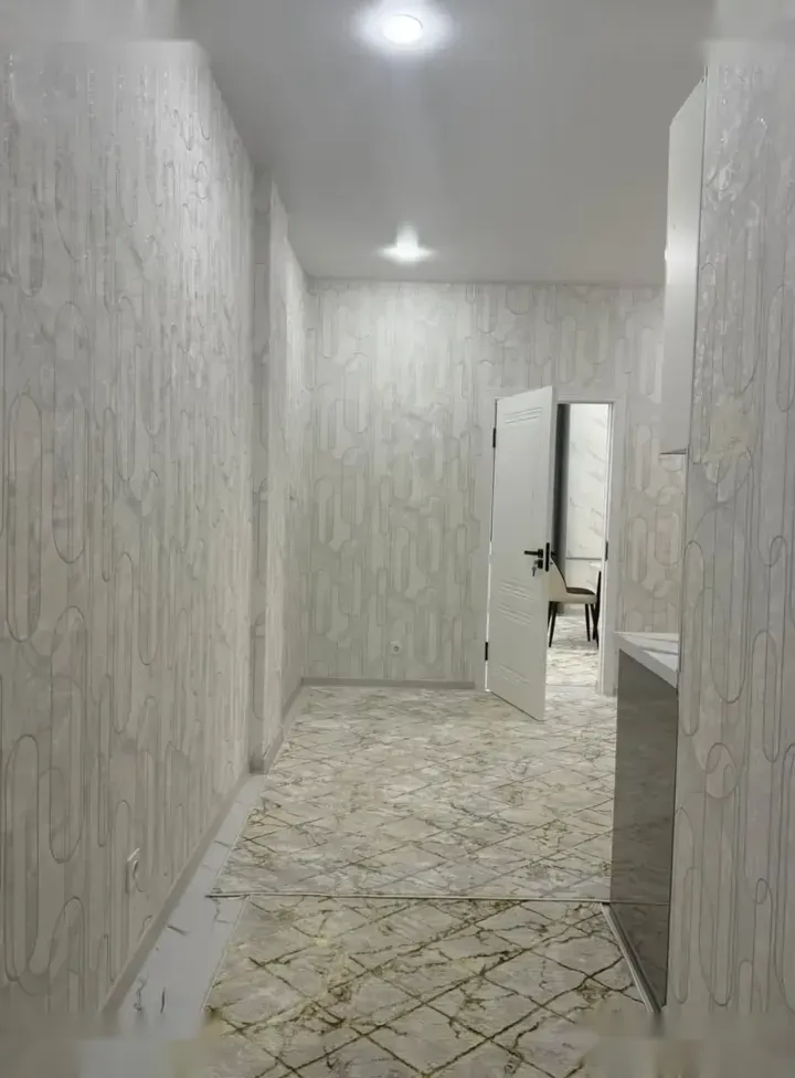 2-комн. квартира, 15 этаж, 60м², Шохмансур