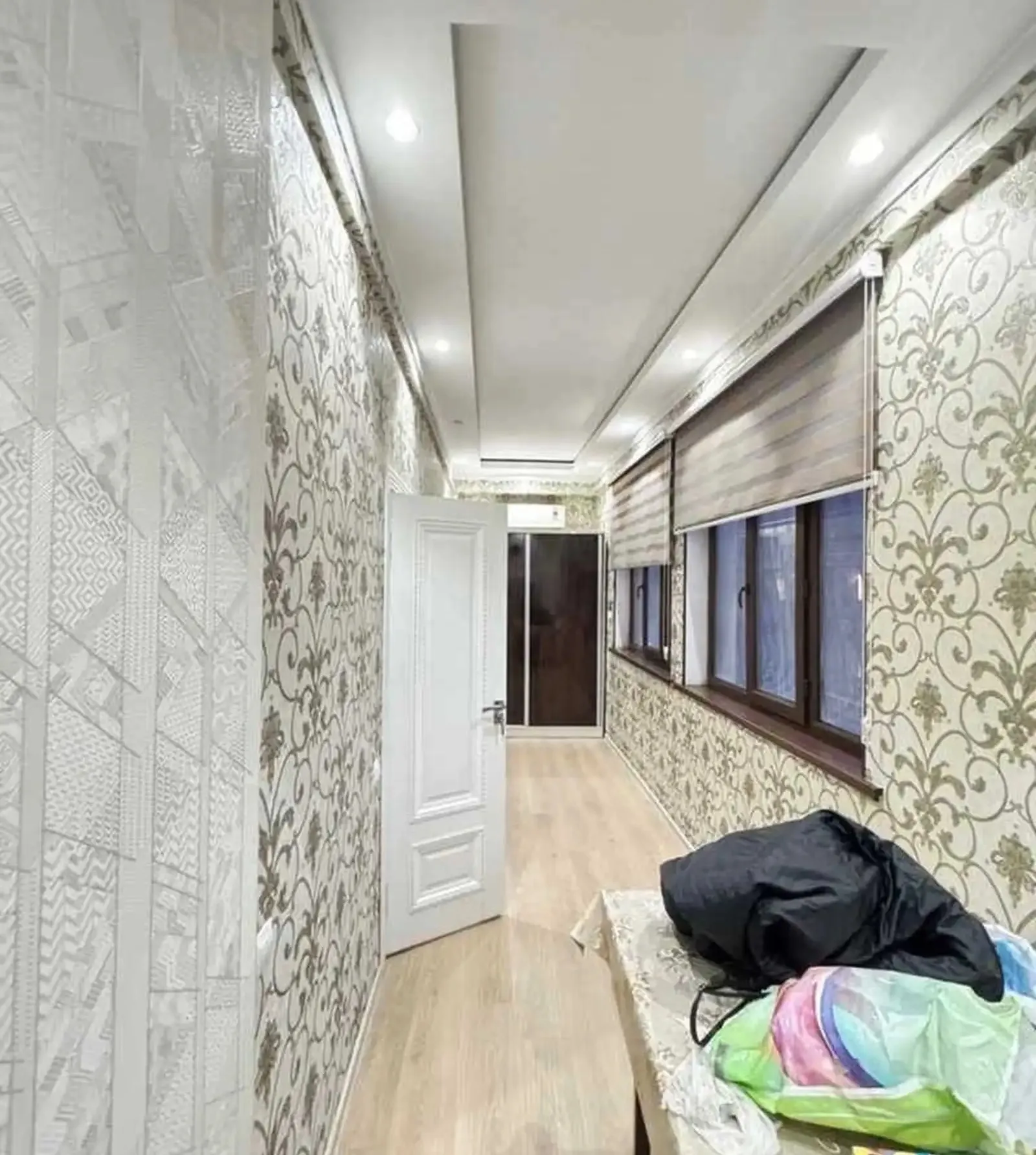 3-комн. квартира, 2 этаж, 105м², Сино