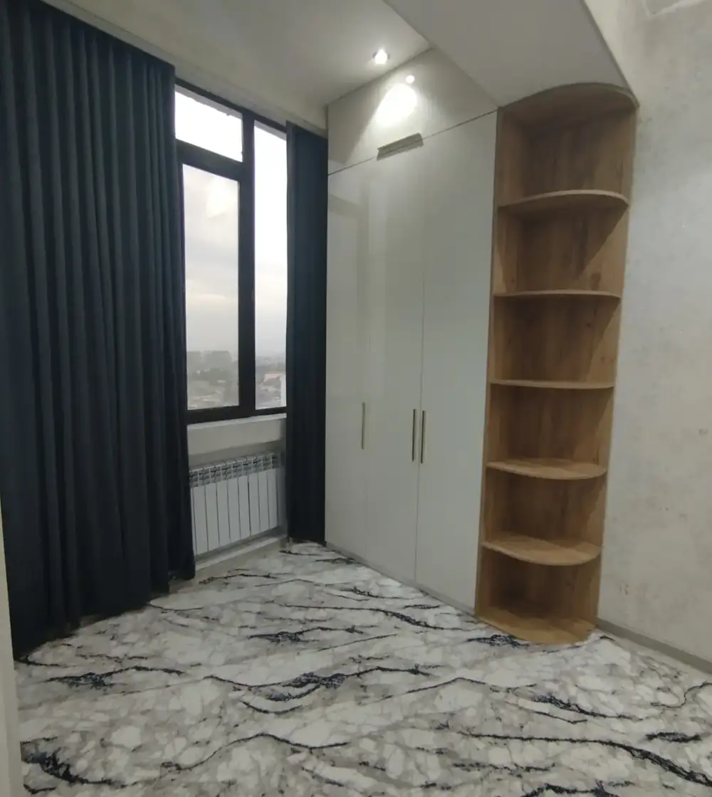 2-комн. квартира, 16 этаж, 60м², Шохмансур, напротив гостиницы Хилтон, дом Бахт Z