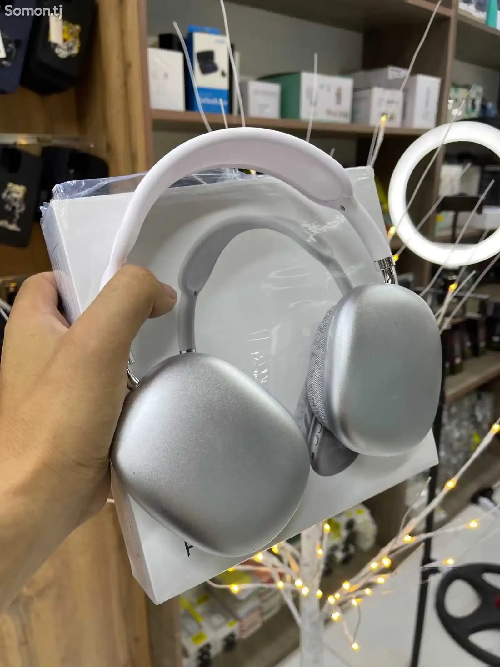 Беспроводные наушники AirPods P