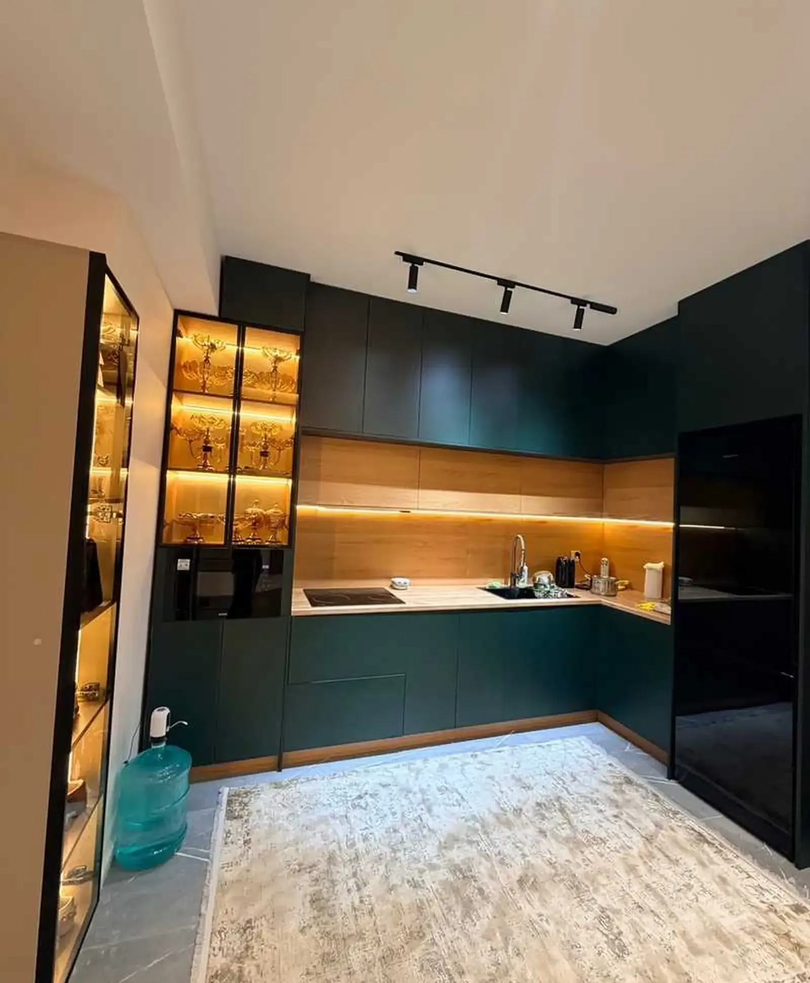3-комн. квартира, 22 этаж, 90м², Дом печати, Алфемо