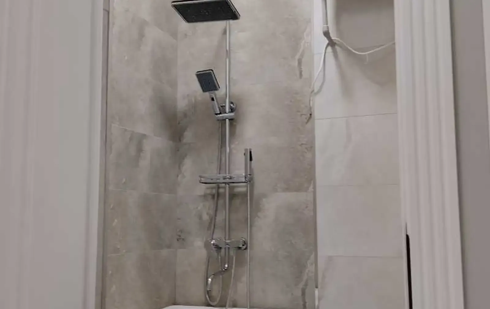 2-комн. квартира, 4 этаж, 60 м², сино