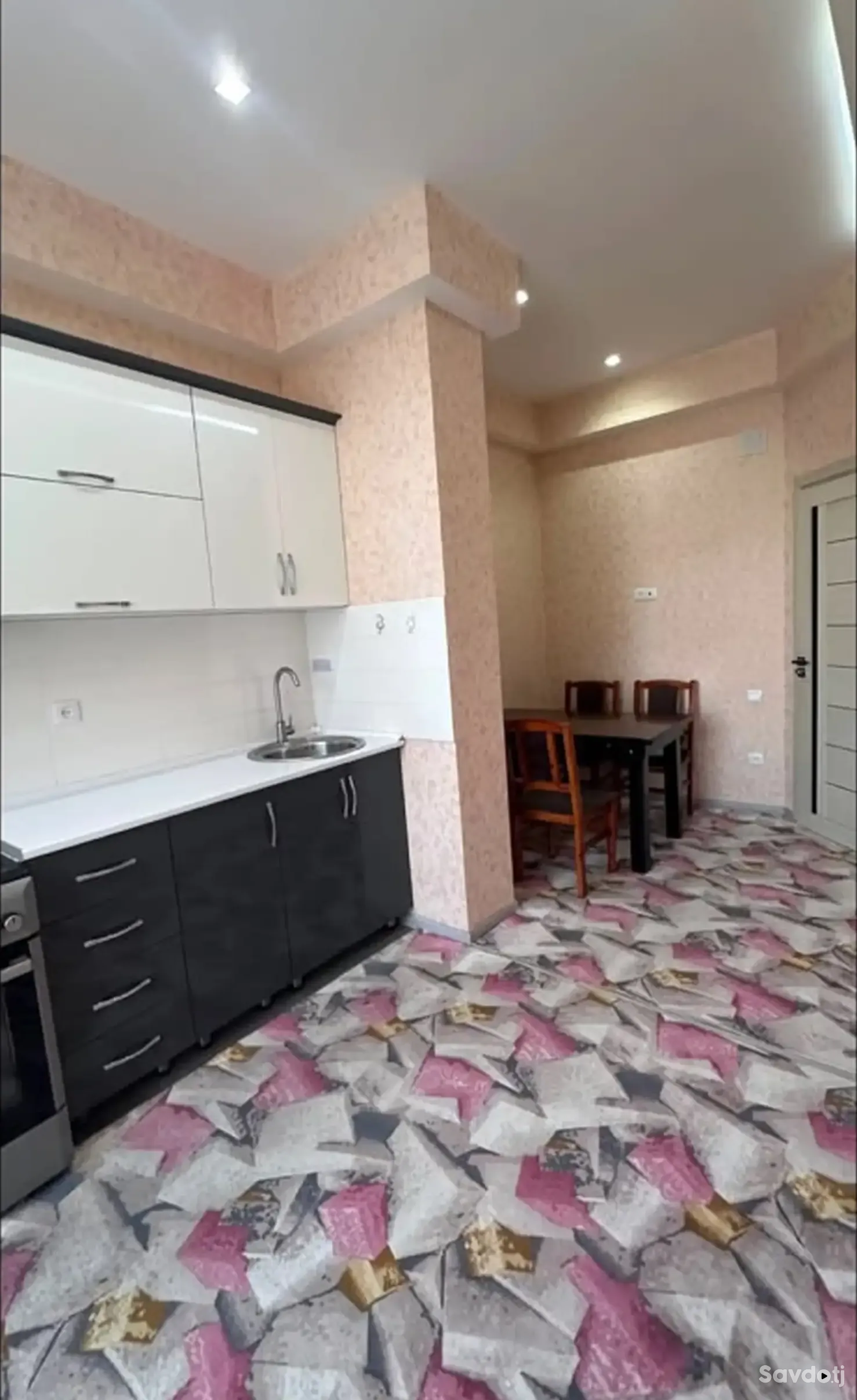 2-комн. квартира, 13 этаж, 72м², Сомони