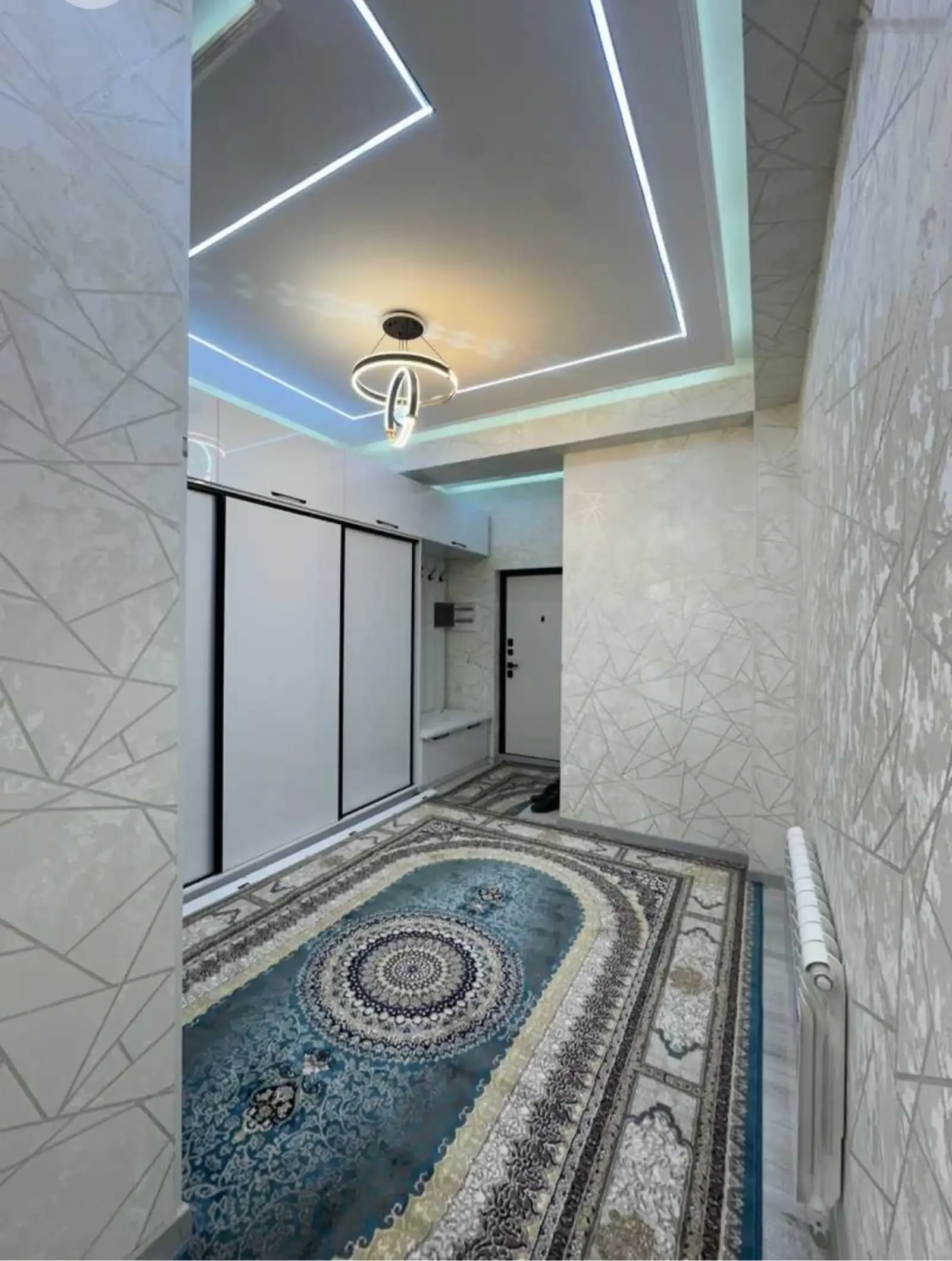 2-к квартира, 11 этаж, 70 м², 82мкр сиёма мол