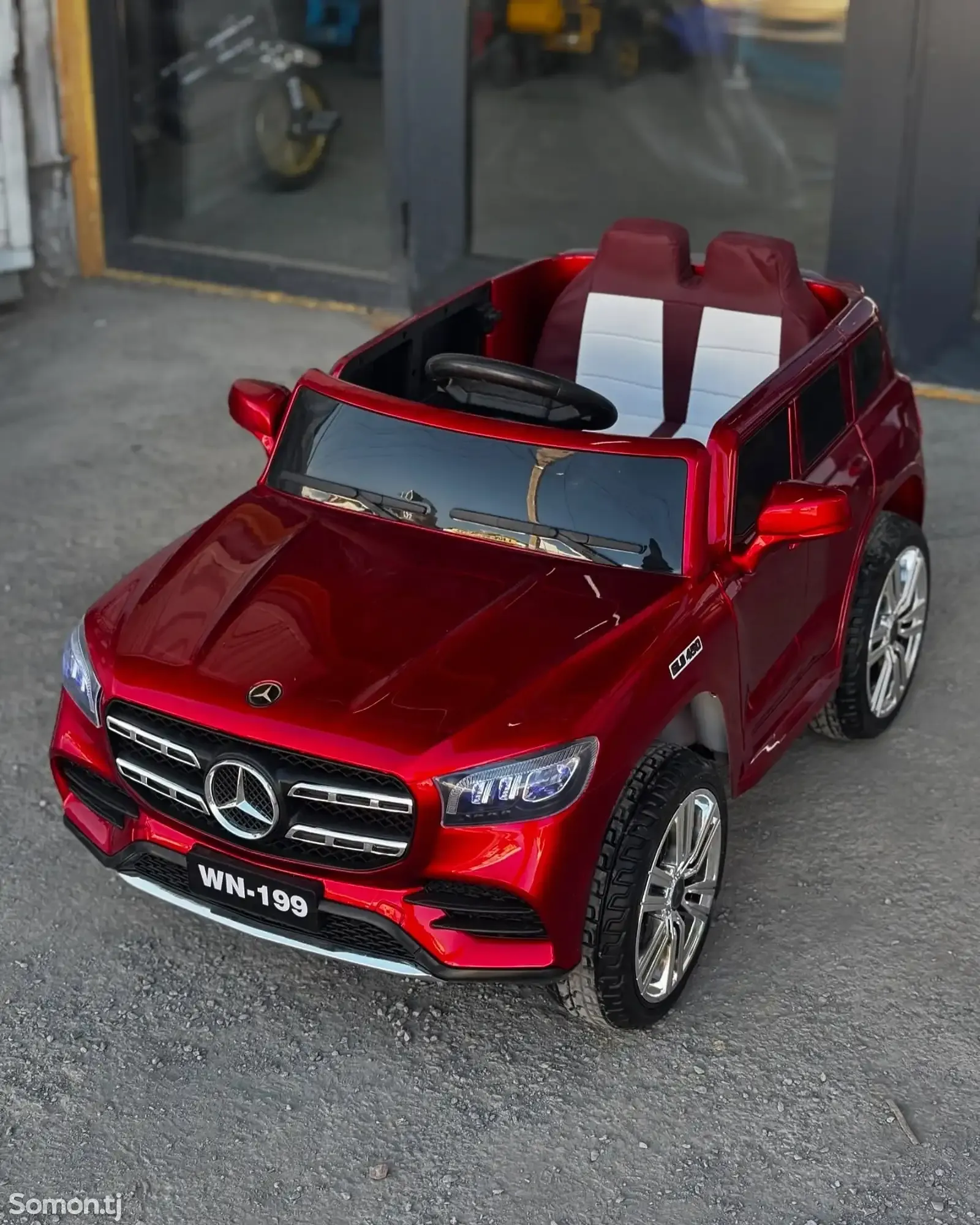 Электромашинка Mersedes-Benz GLS 450