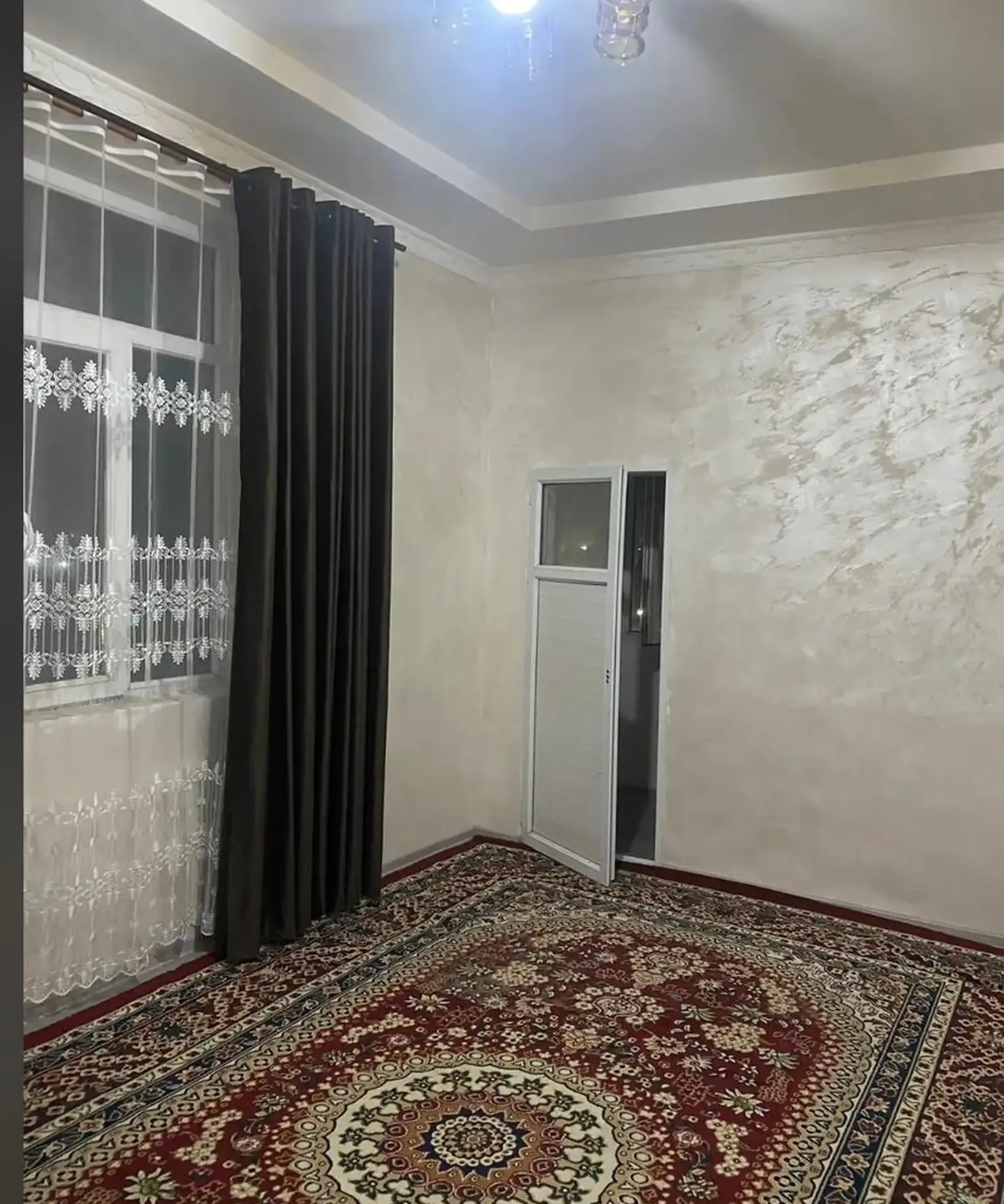 2-комн. квартира, 5 этаж, 50м², Фирдавси