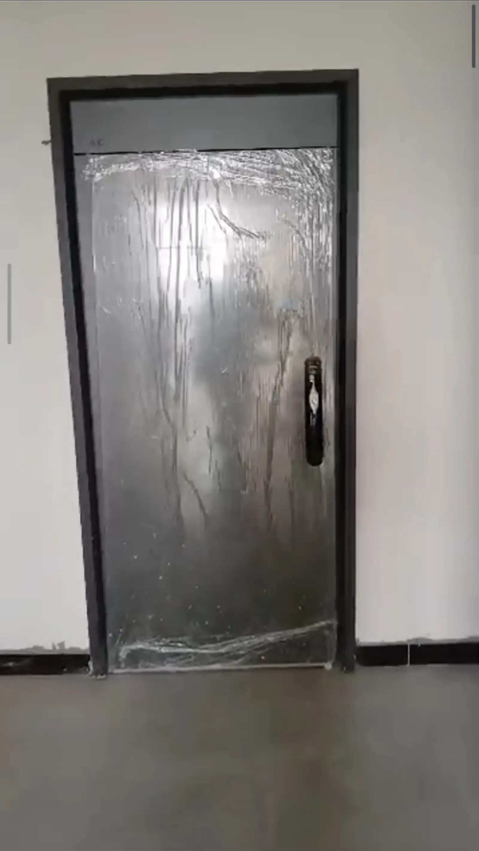 2-к квартира, 12 этаж, 50 м², Шохмансур. 3 Баз