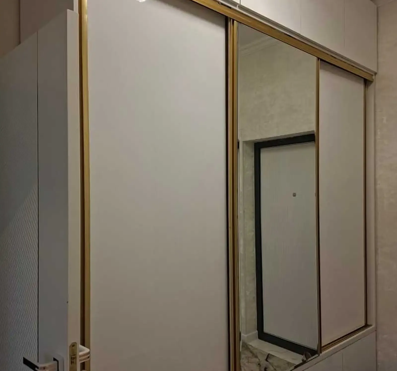 2-комн. квартира, 12 этаж, 102м², 102мкр