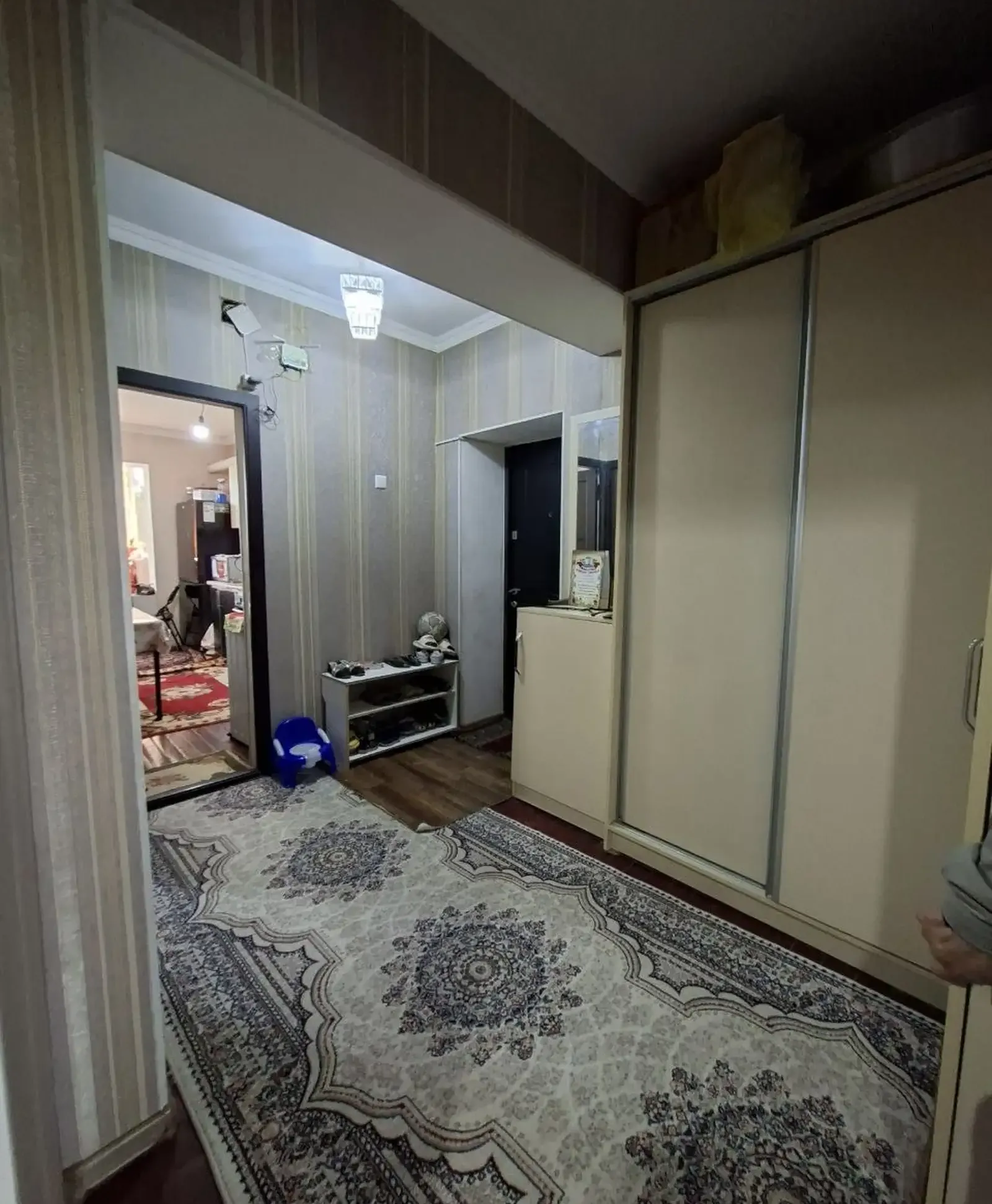 3-комн. квартира, 3 этаж, 64 м², Фирдавси кфс Мардон