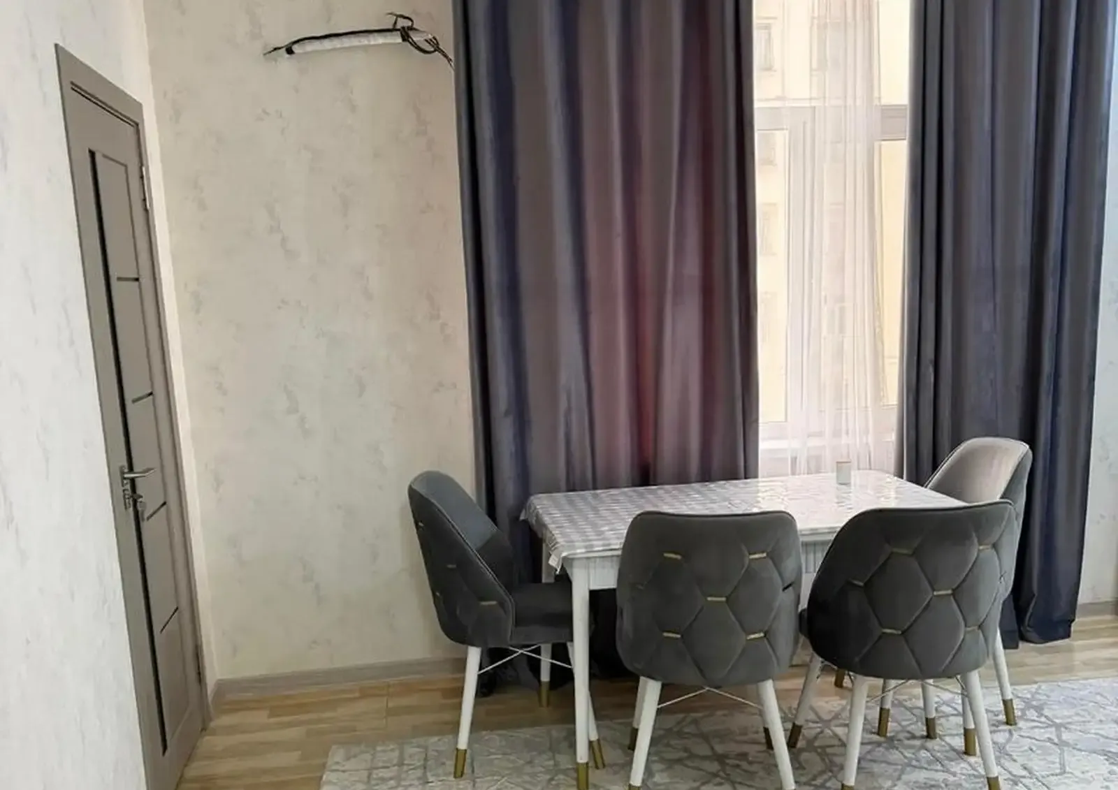 3-к квартира, 8 этаж, 93 м², Сино