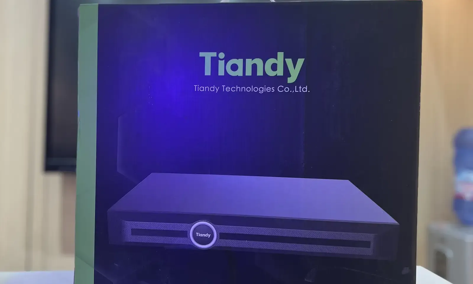 NVR Tiandy TC-R3232