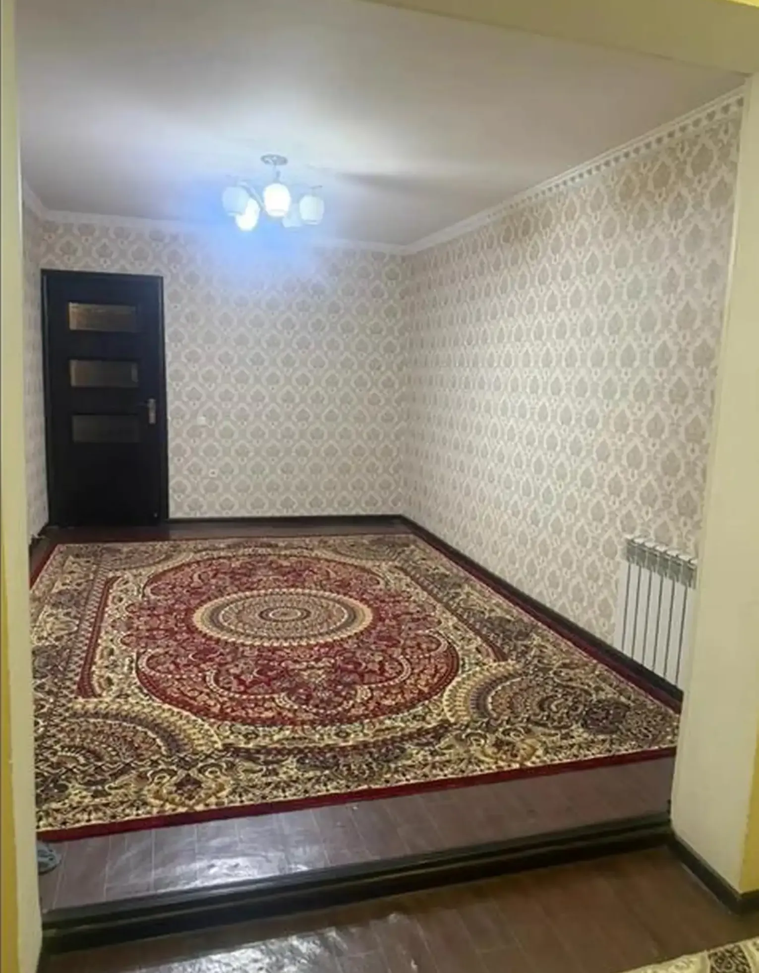 3-комн. квартира, 3 этаж, 77м², Шохмансур