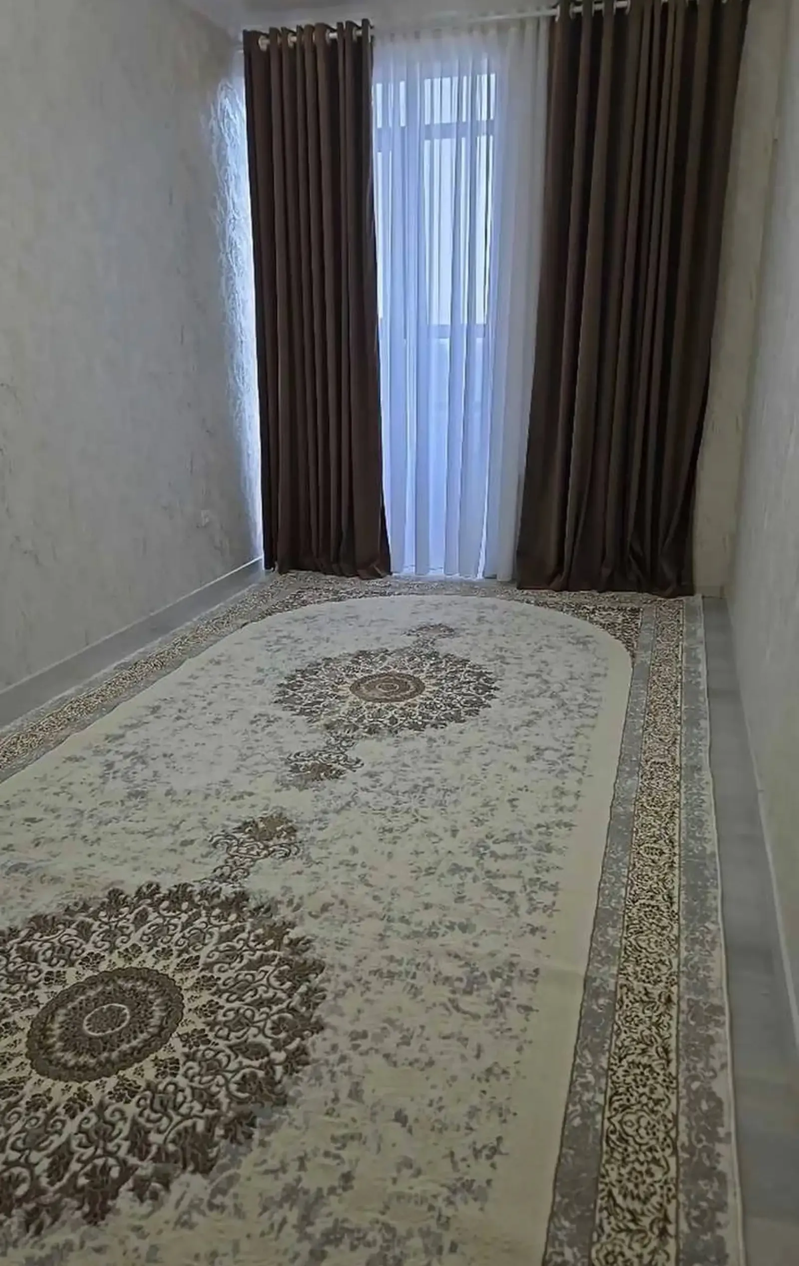 2-комн. квартира, 5 этаж, 81 м², Шохмансур