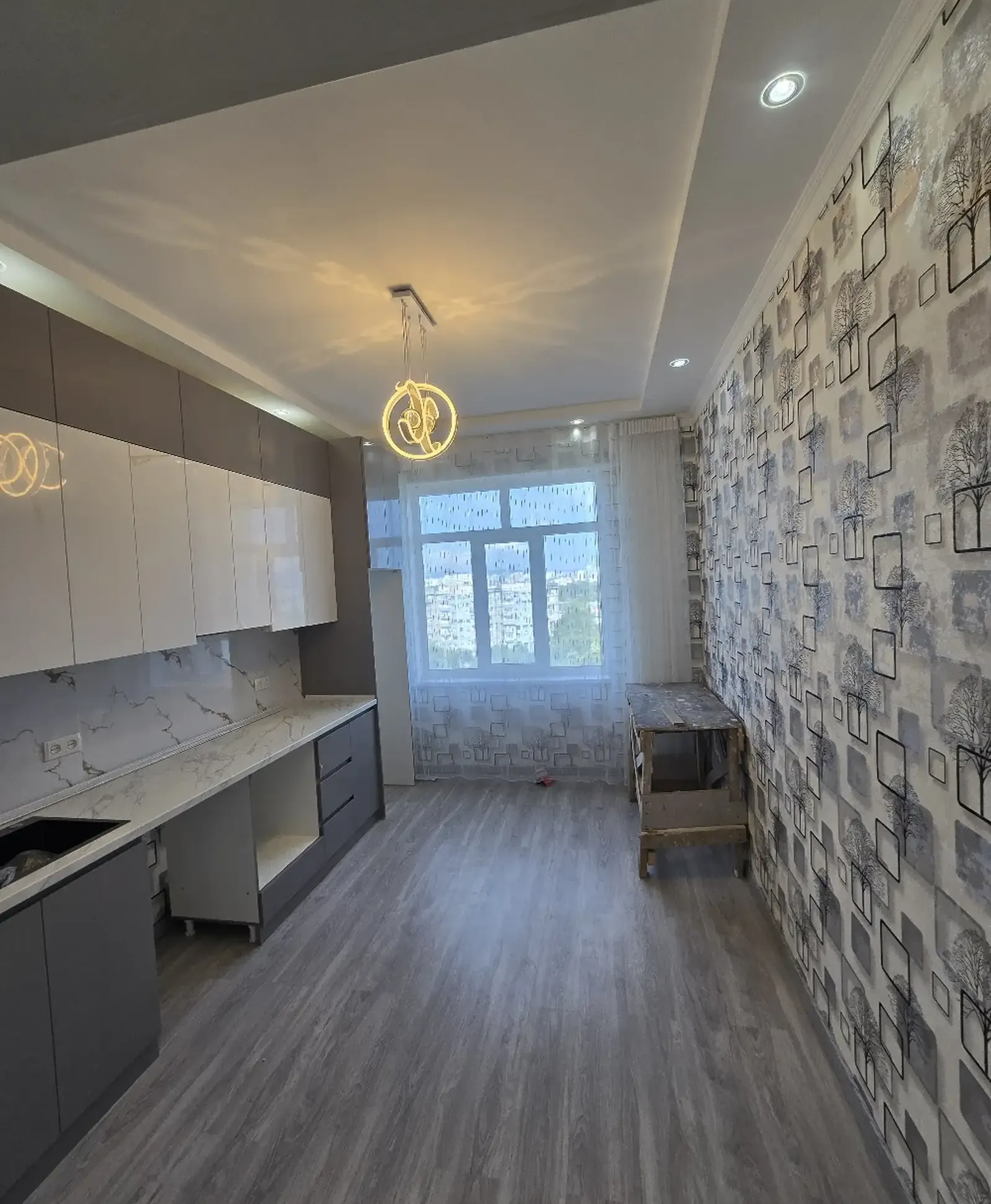 2-комн. квартира, 10 этаж, 70 м², Сино 104 мкр