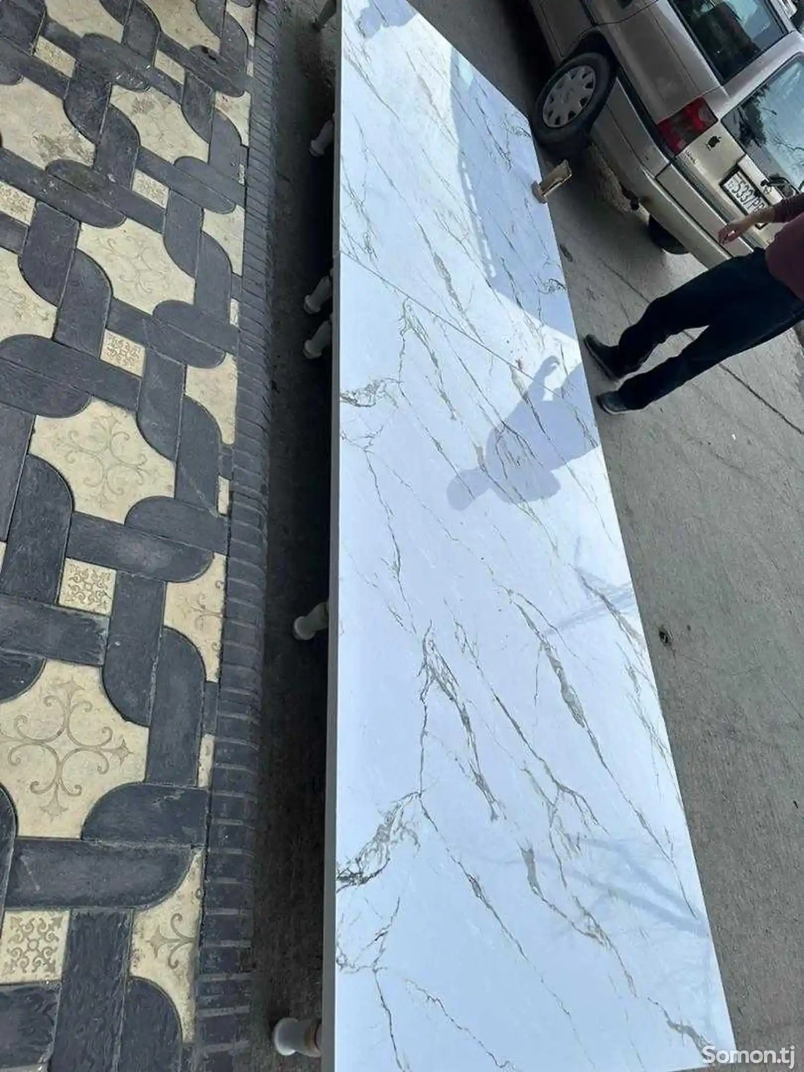 Глянцевый стол мрамор