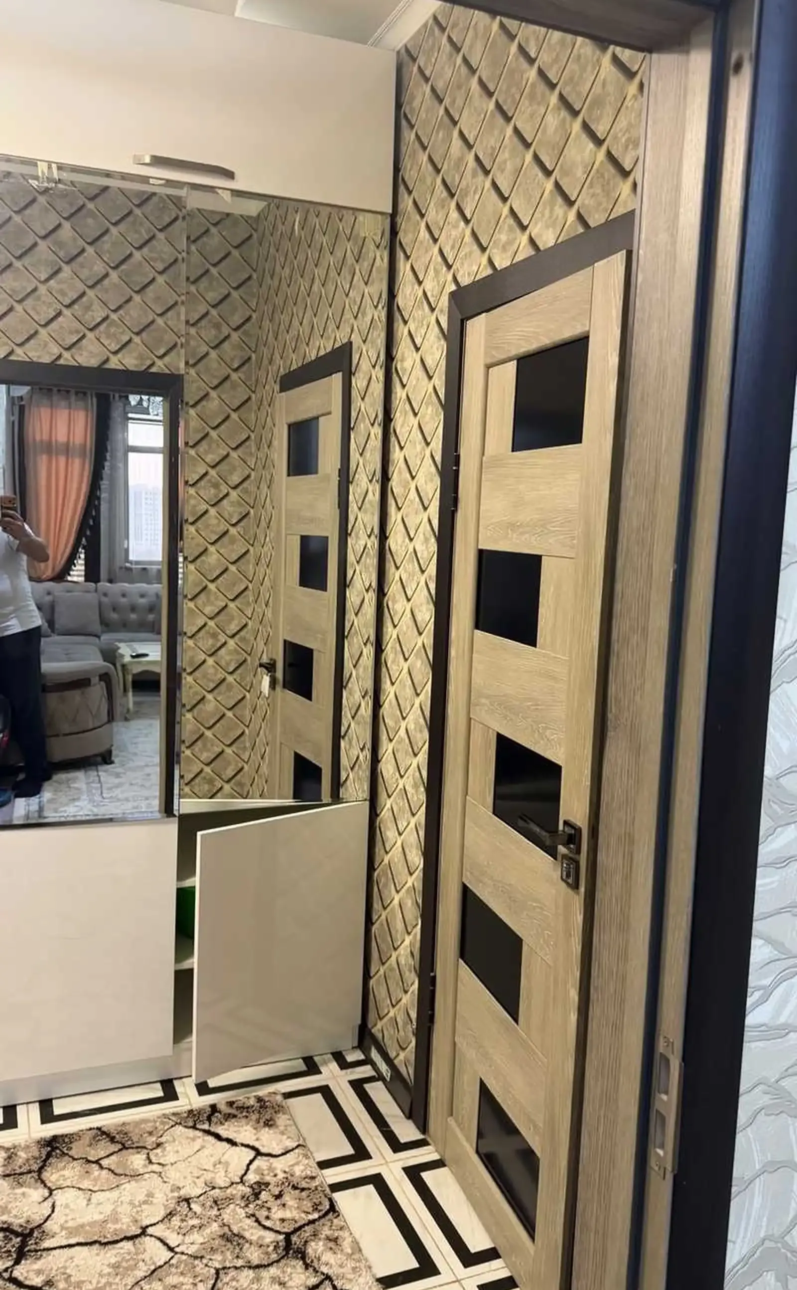2-комн. квартира, 10 этаж, 56м², сомони
