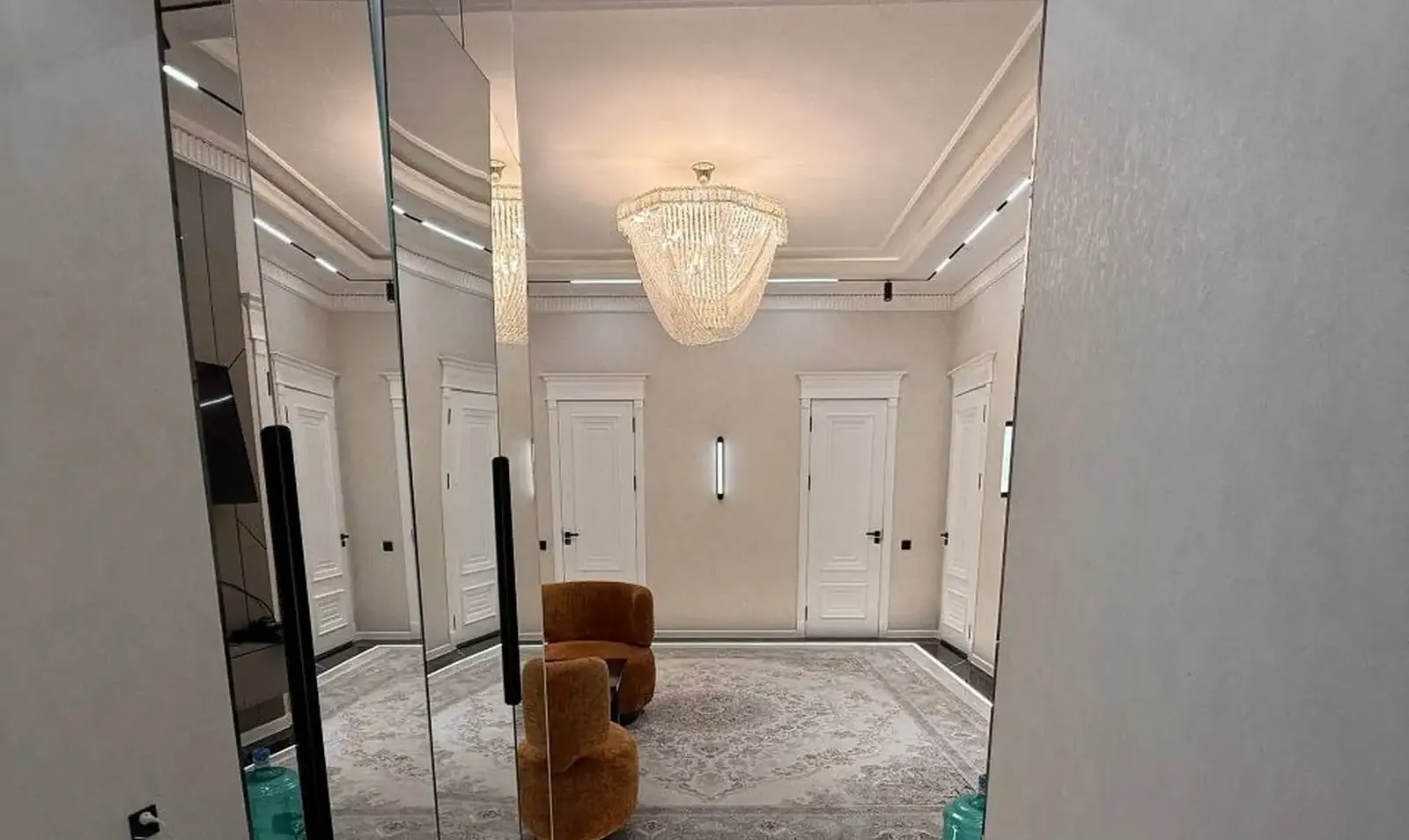 3-комн. квартира, 2 этаж, 104 м², Сомони Славянский
