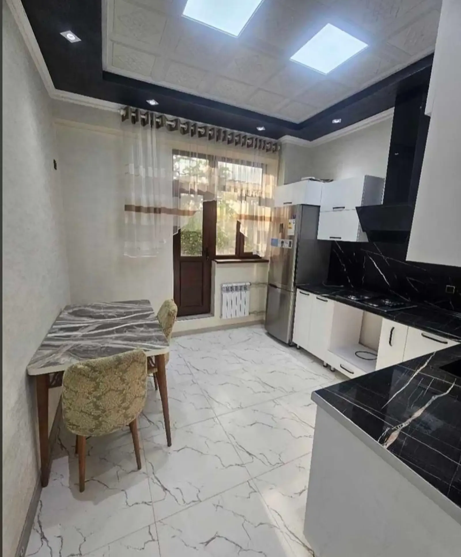 2-комн. квартира, 3 этаж, 75м², Шохмансур