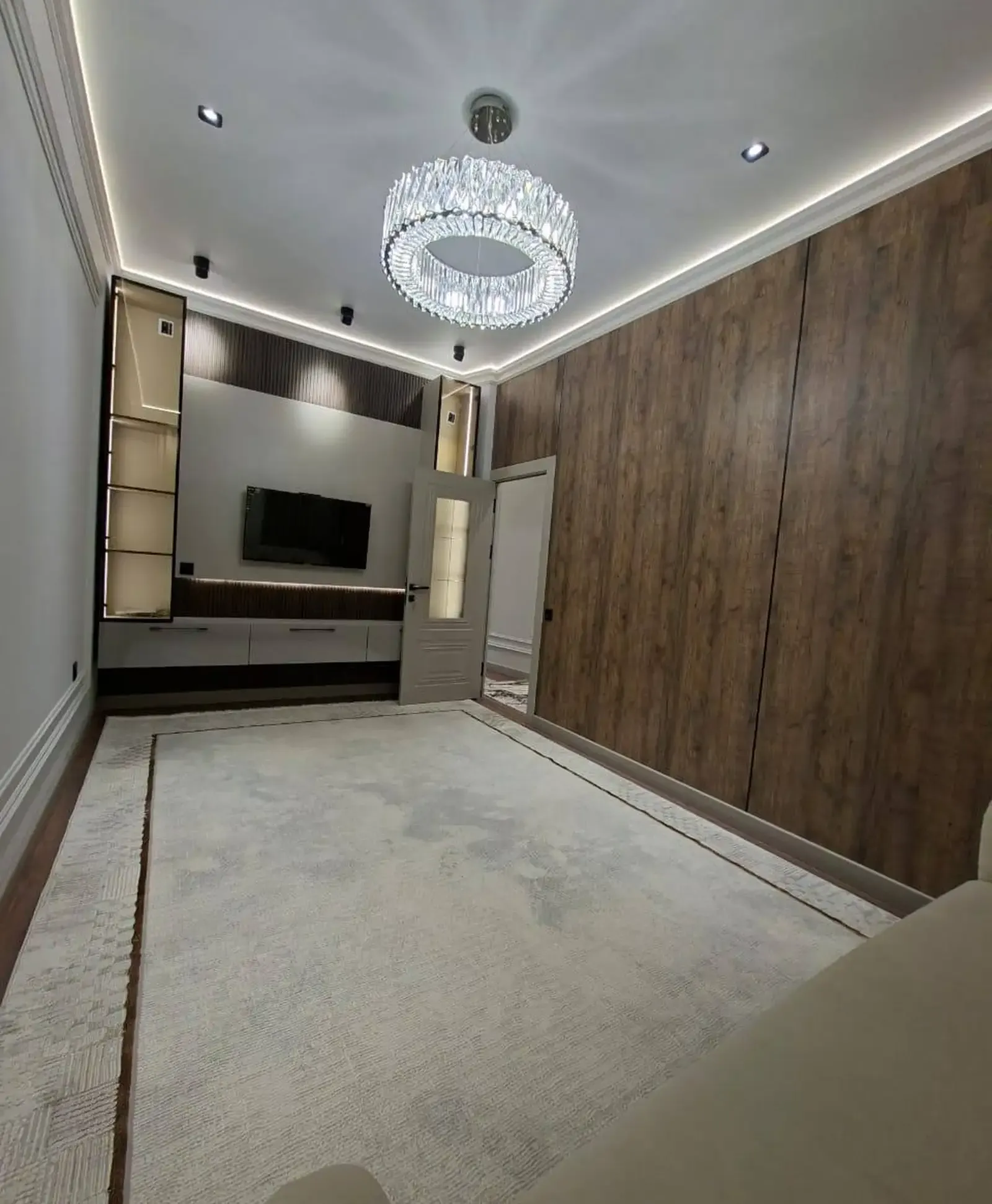 3-комн. квартира, 4 этаж, 80 м², Сино 33мкр