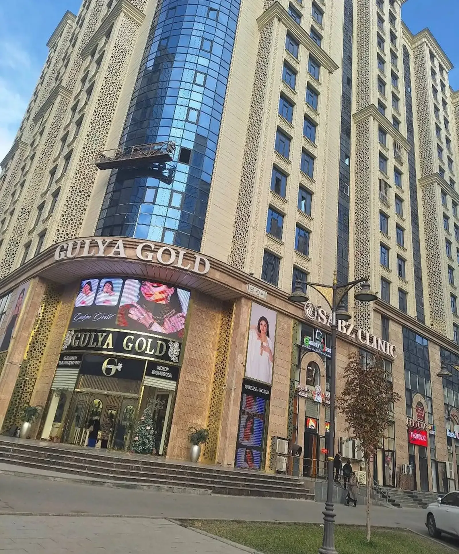 3-комн. квартира, 10 этаж, 76 м², Шохмансур