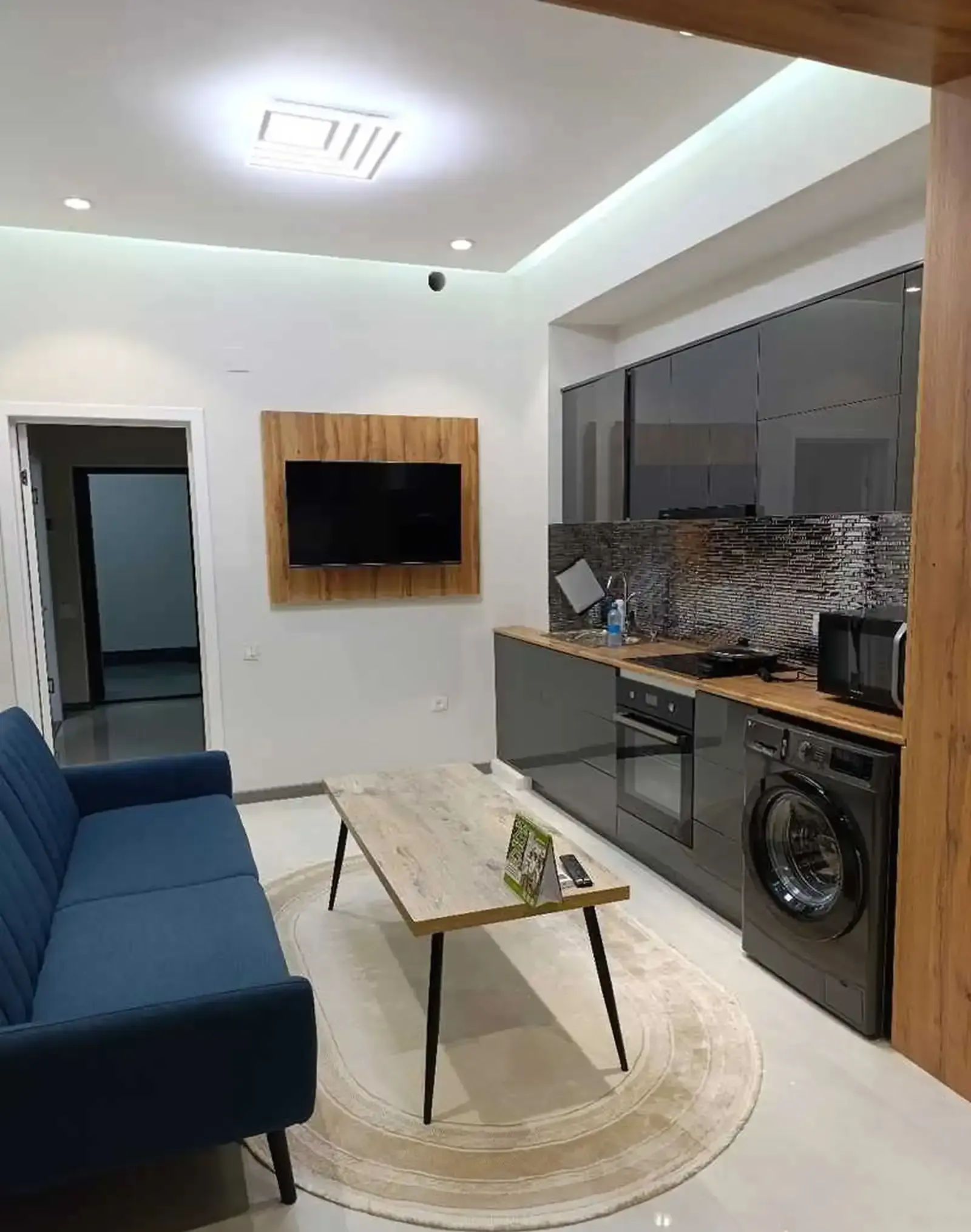 1-комн. квартира, 15 этаж, 62 м², Голубой экран