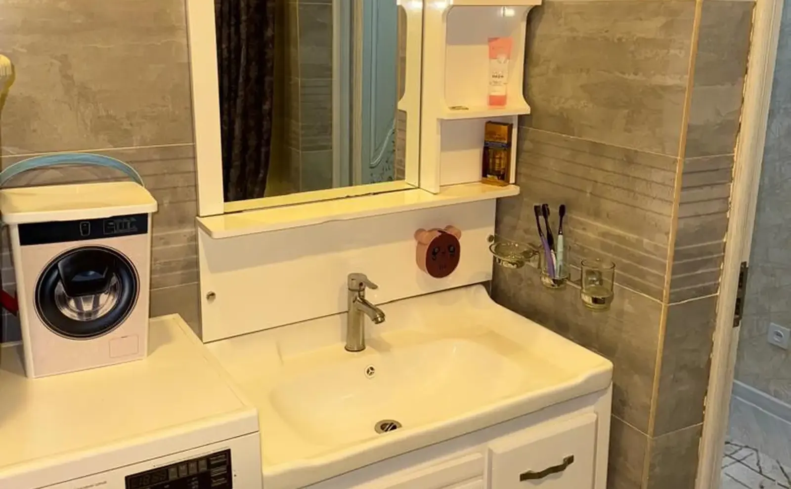3-комн. квартира, 11 этаж, 98 м², : ул. Истаравшан, ориентир кафе Оригами
