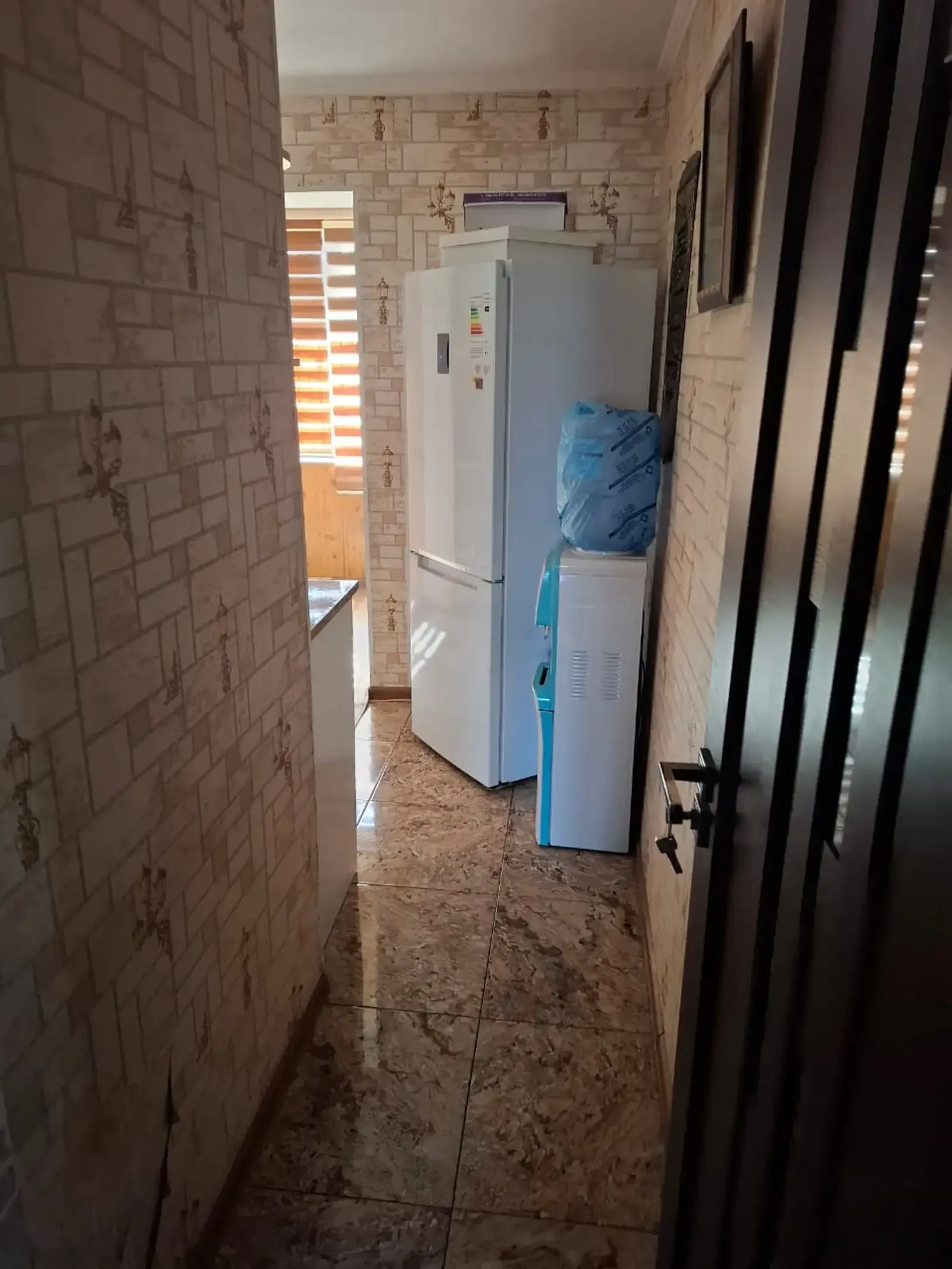 2-к квартира, 3 этаж, 50 м², Аэропорт