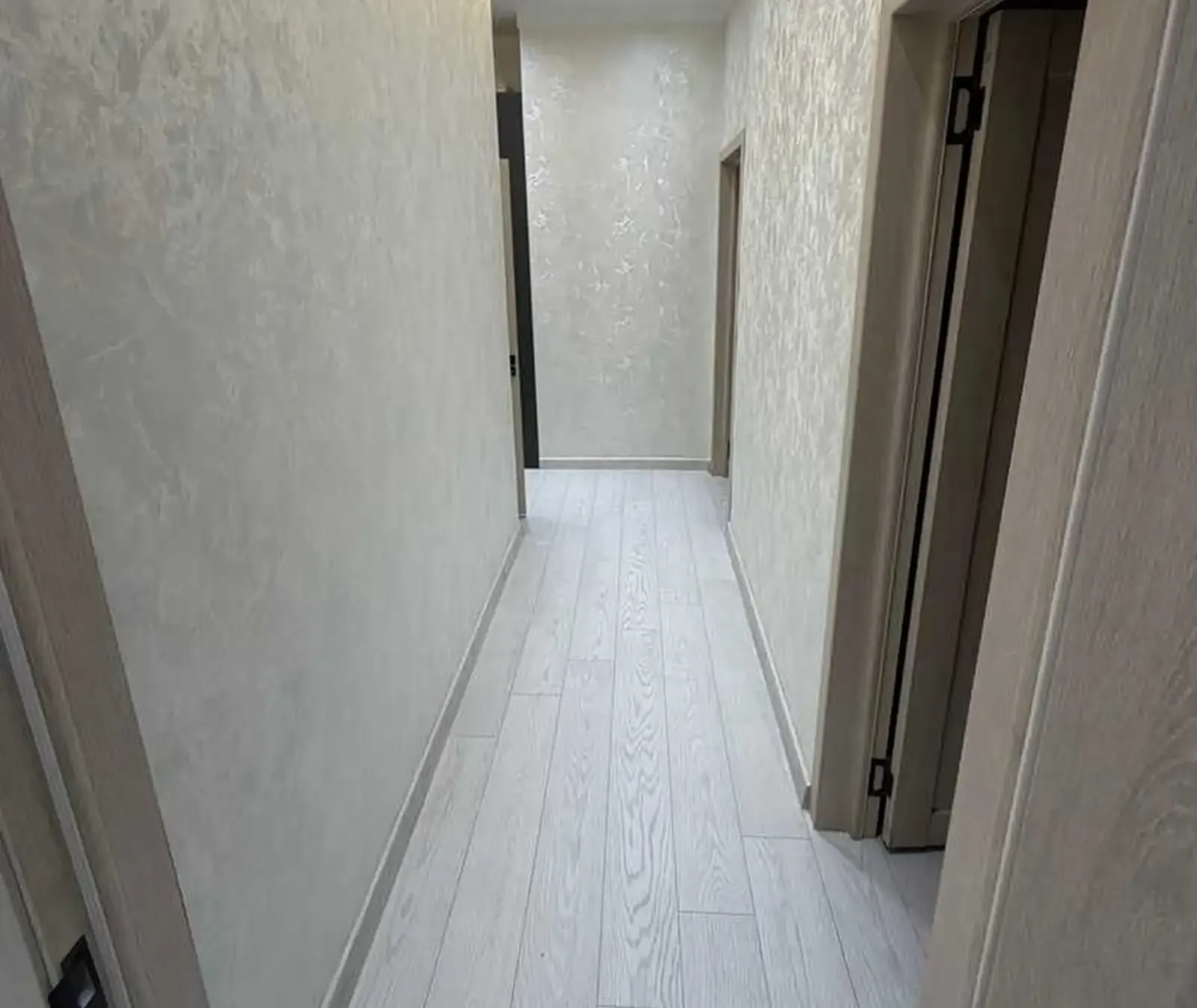 2-комн. квартира, 11 этаж, 60м², сино
