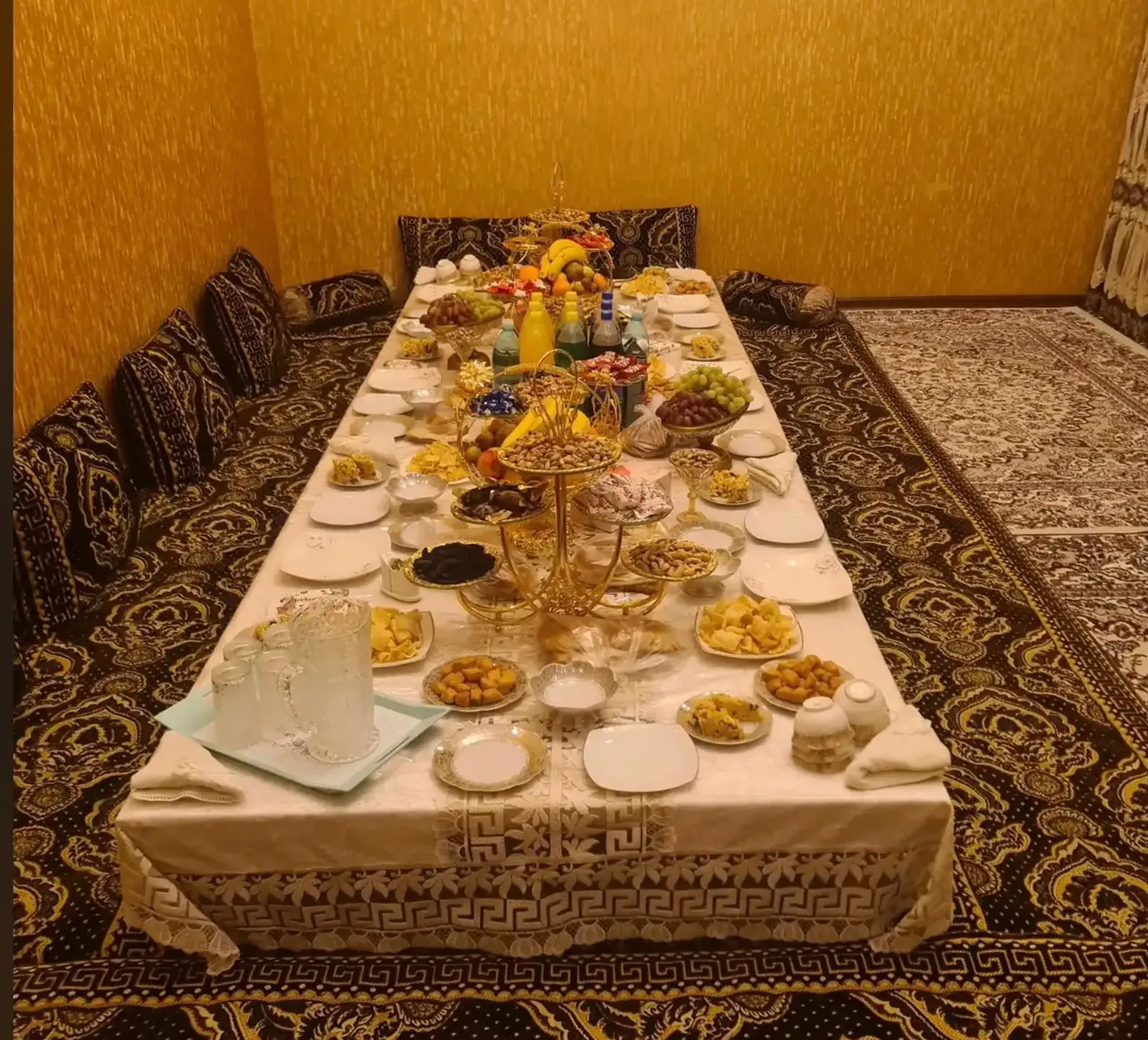 Дом, Фирдавси