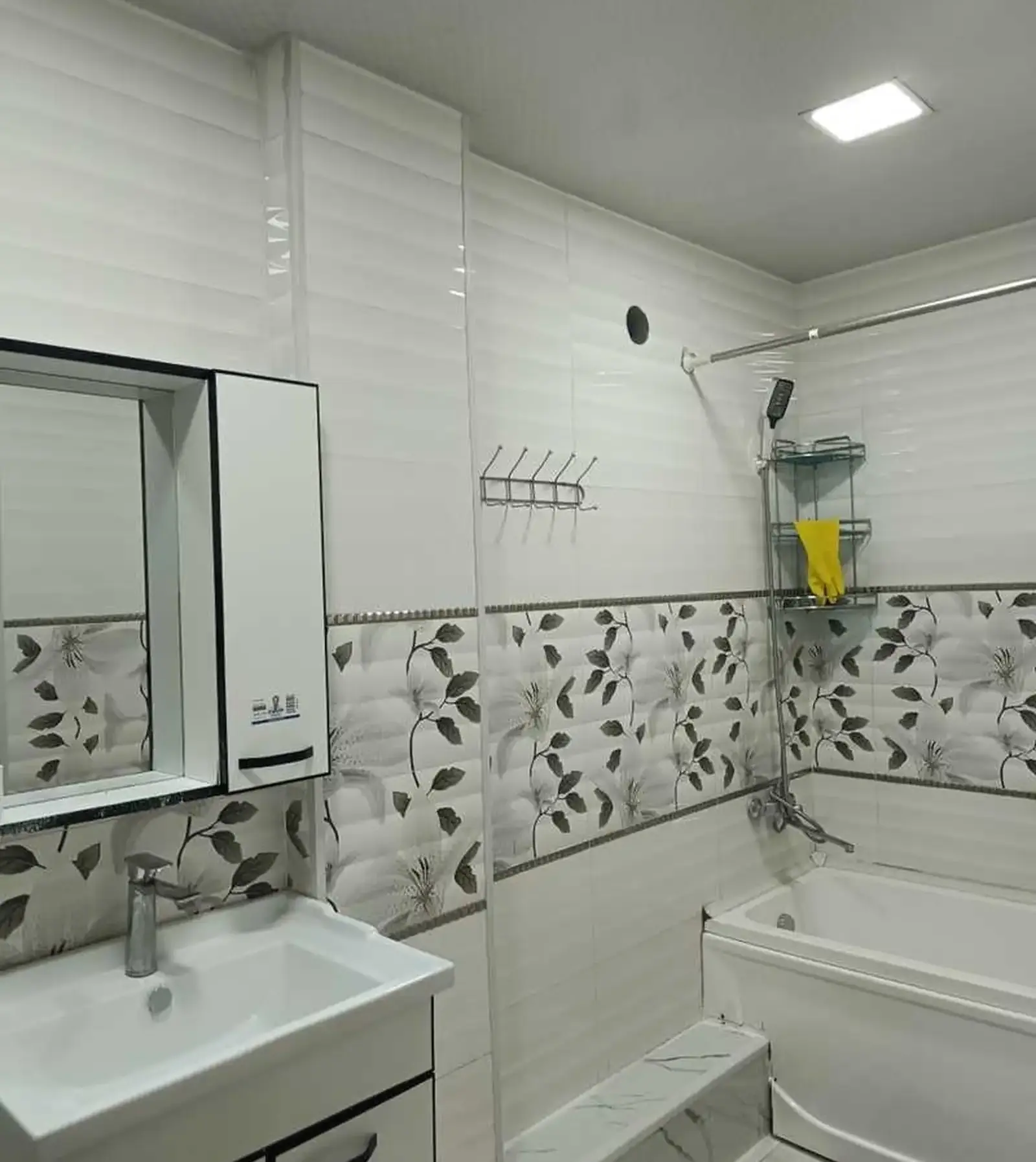 2-комн. квартира, 6 этаж, 65м², шохмансур
