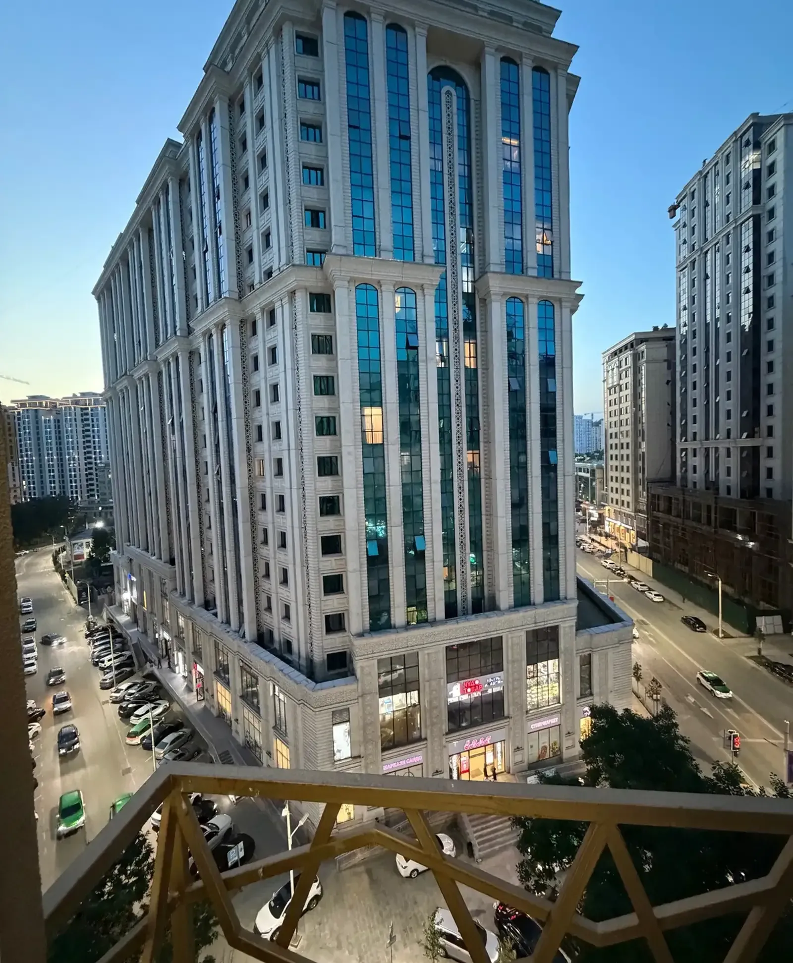 2-комн. квартира, 9 этаж, 65м², Овир,Грандь Отель, Ёвар