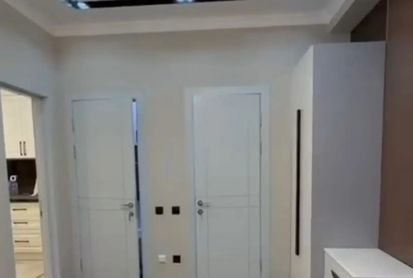2-комн. квартира, 11 этаж, 76 м², Спартак