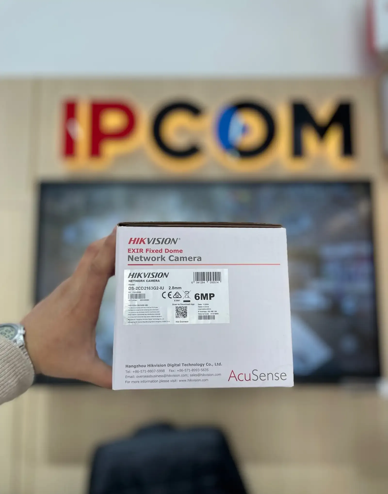 IP видеокамера Hikvision DS 2CD2163G2 IU 2.8mm 6 МП купольная камера AcuSense